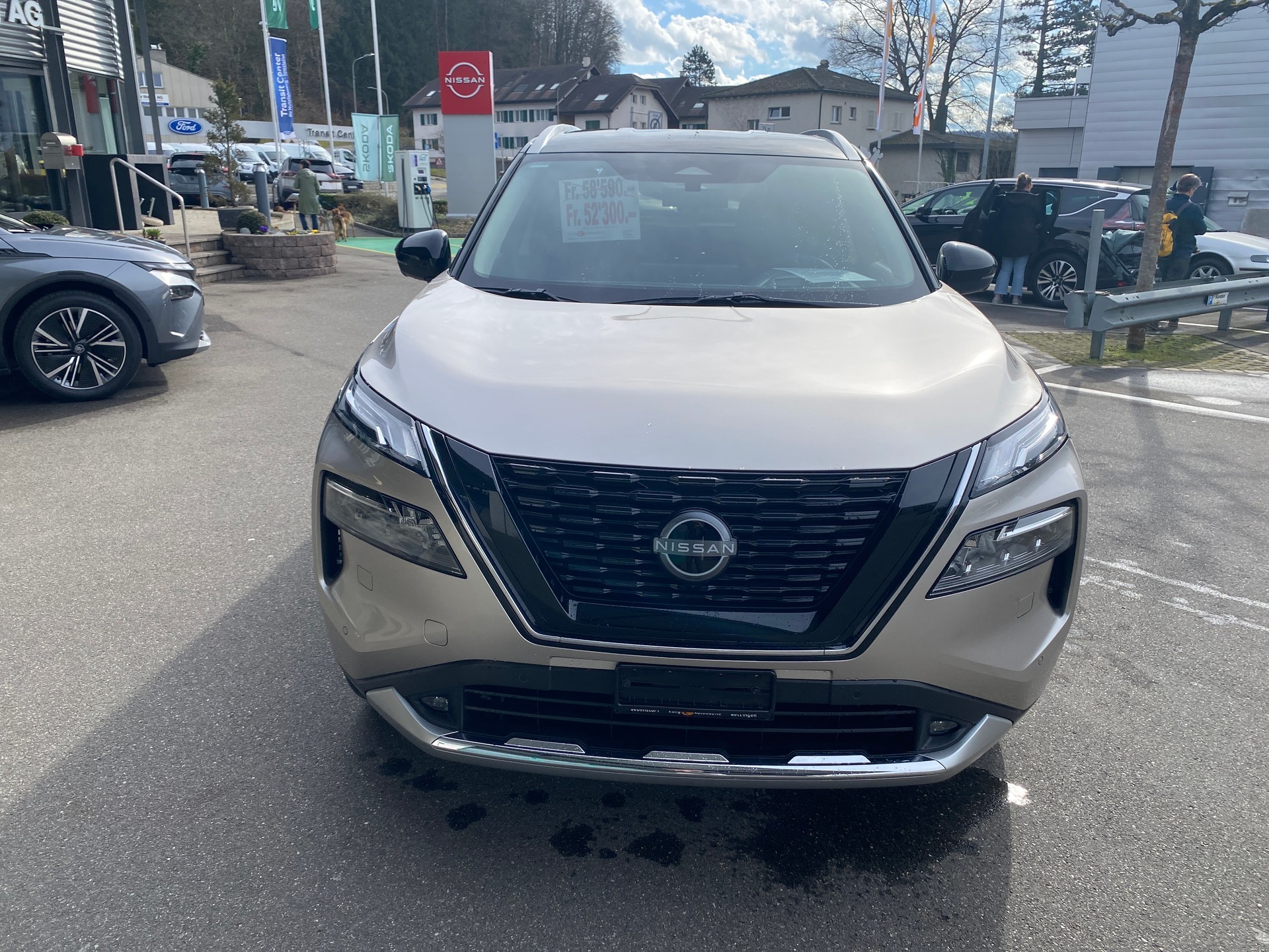 NISSAN X-Trail 1.5 VC-T e-Power 4WD 7 Sitze Tekna-showroom-element-2