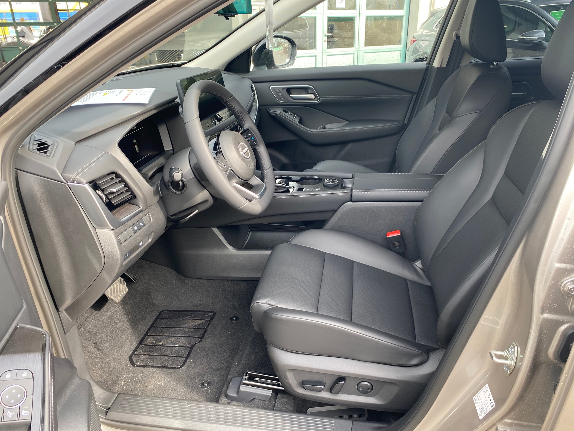NISSAN X-Trail 1.5 VC-T e-Power 4WD 7 Sitze Tekna-image-10