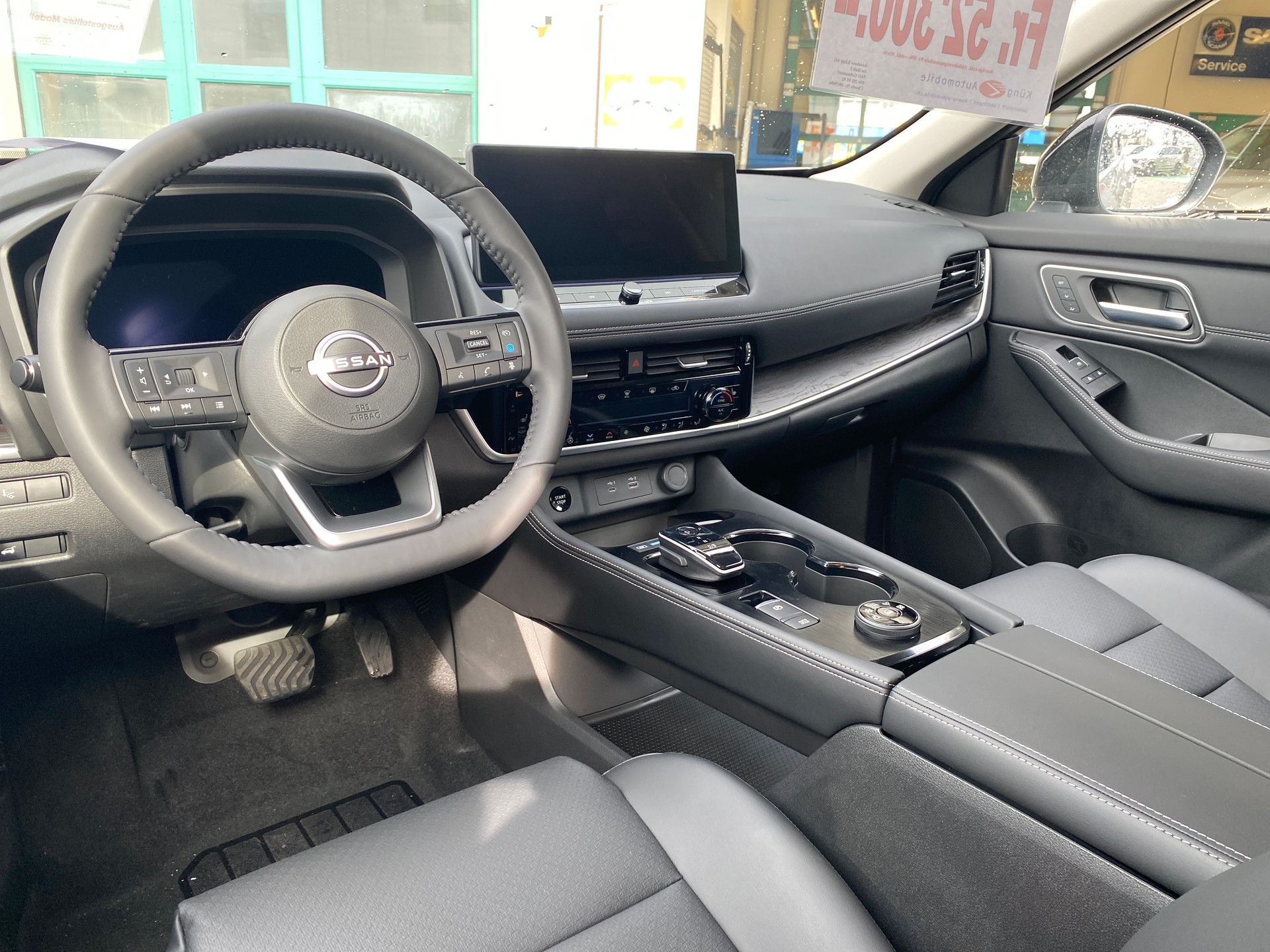 NISSAN X-Trail 1.5 VC-T e-Power 4WD 7 Sitze Tekna-image-9