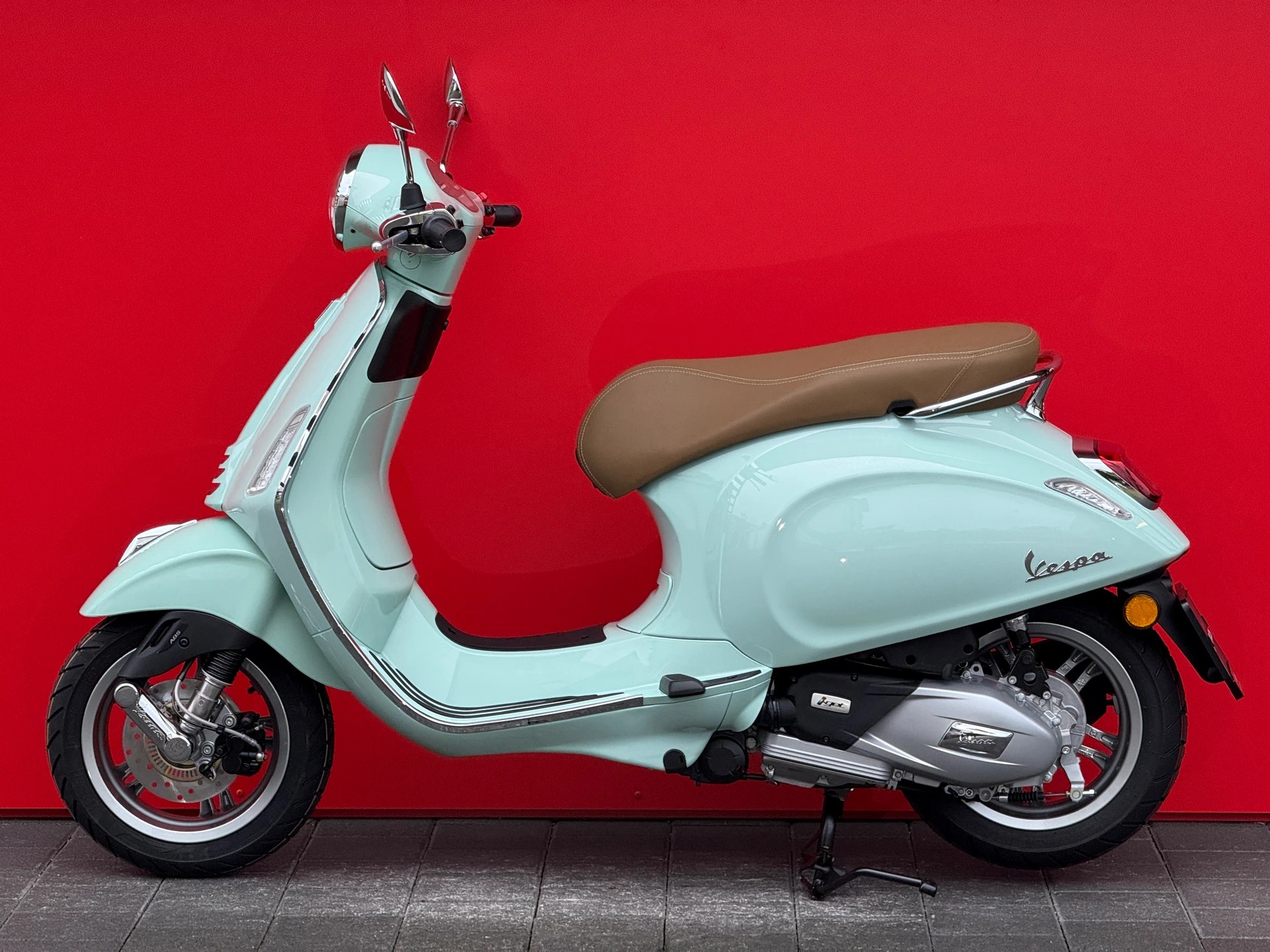 PIAGGIO Vespa 125 Primavera ABS-image-3