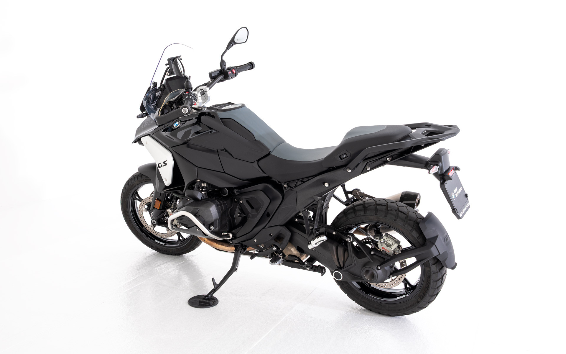 BMW R 1300 GS Triple Black-image-3