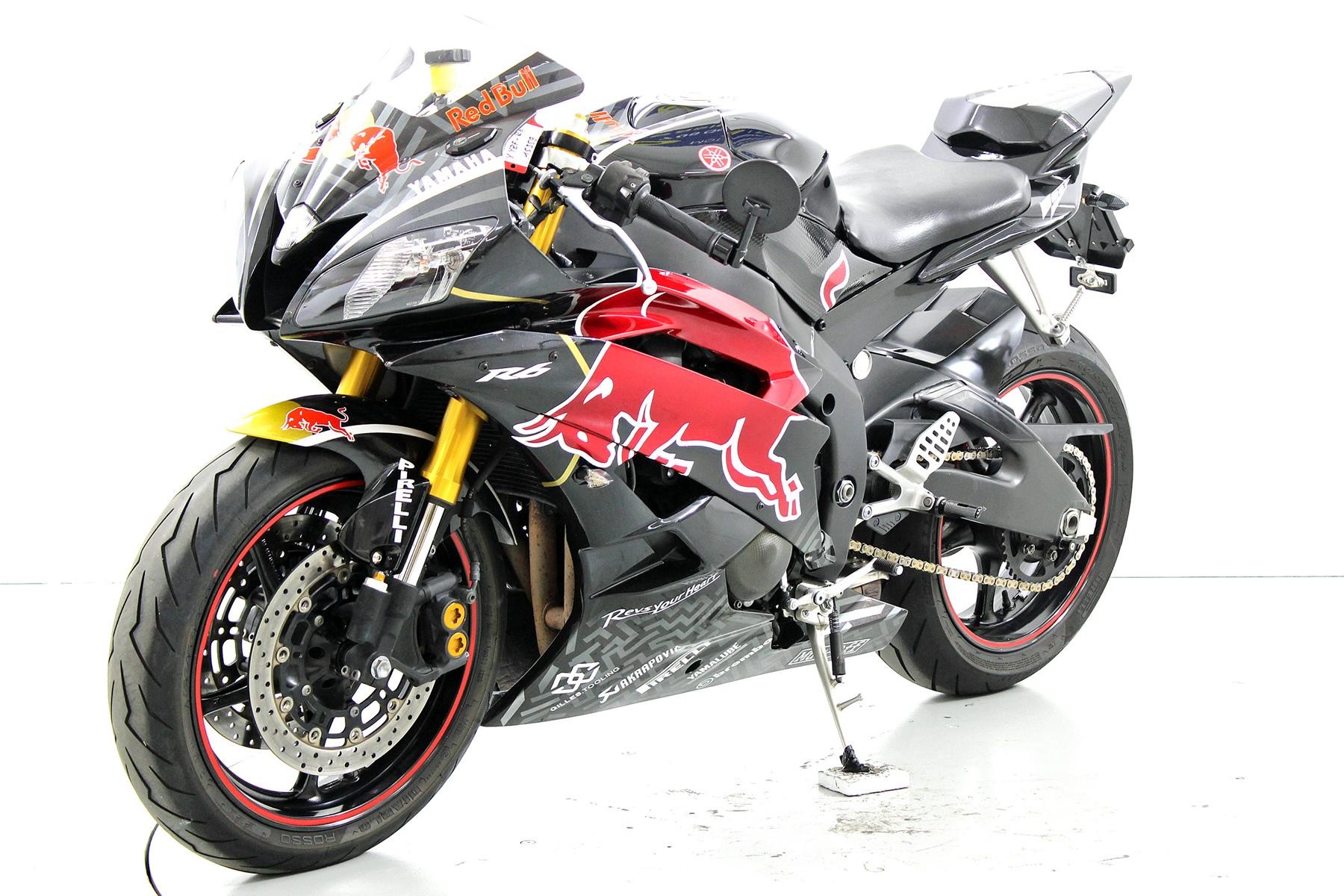 YAMAHA YZF-R6-showroom-element-2