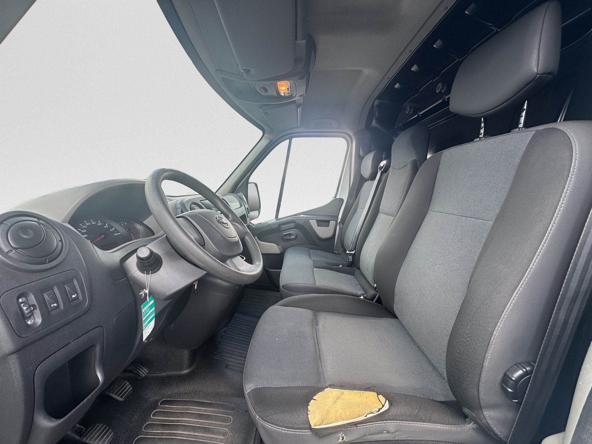 NISSAN NV400 F28.11 L1H1 FWD Pro-image-8