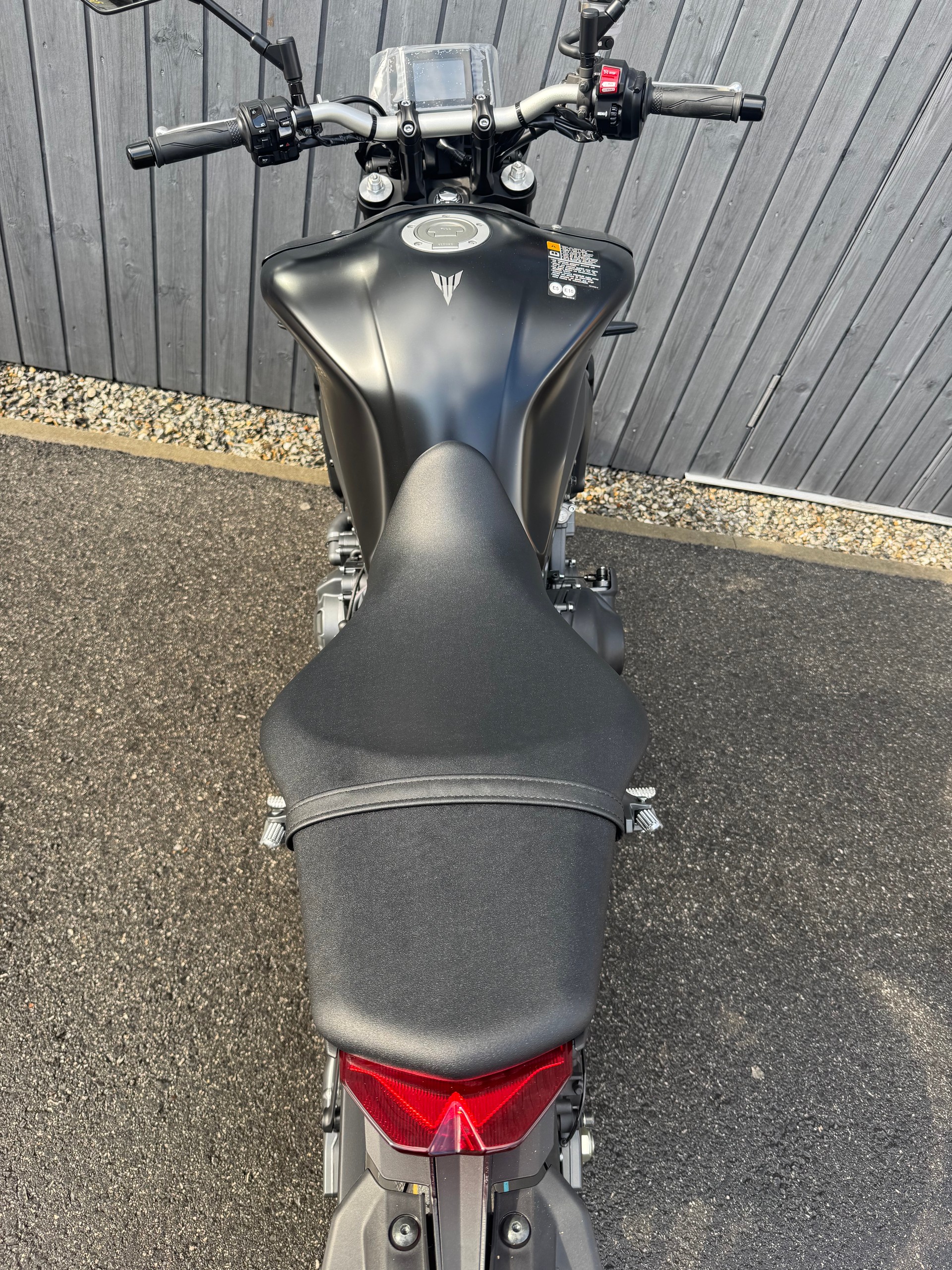 YAMAHA MT-09-image-6