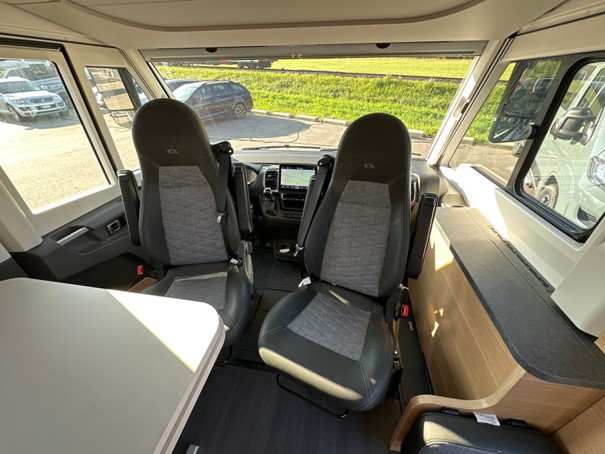ADRIA Sonic Plus 600 SL-image-7