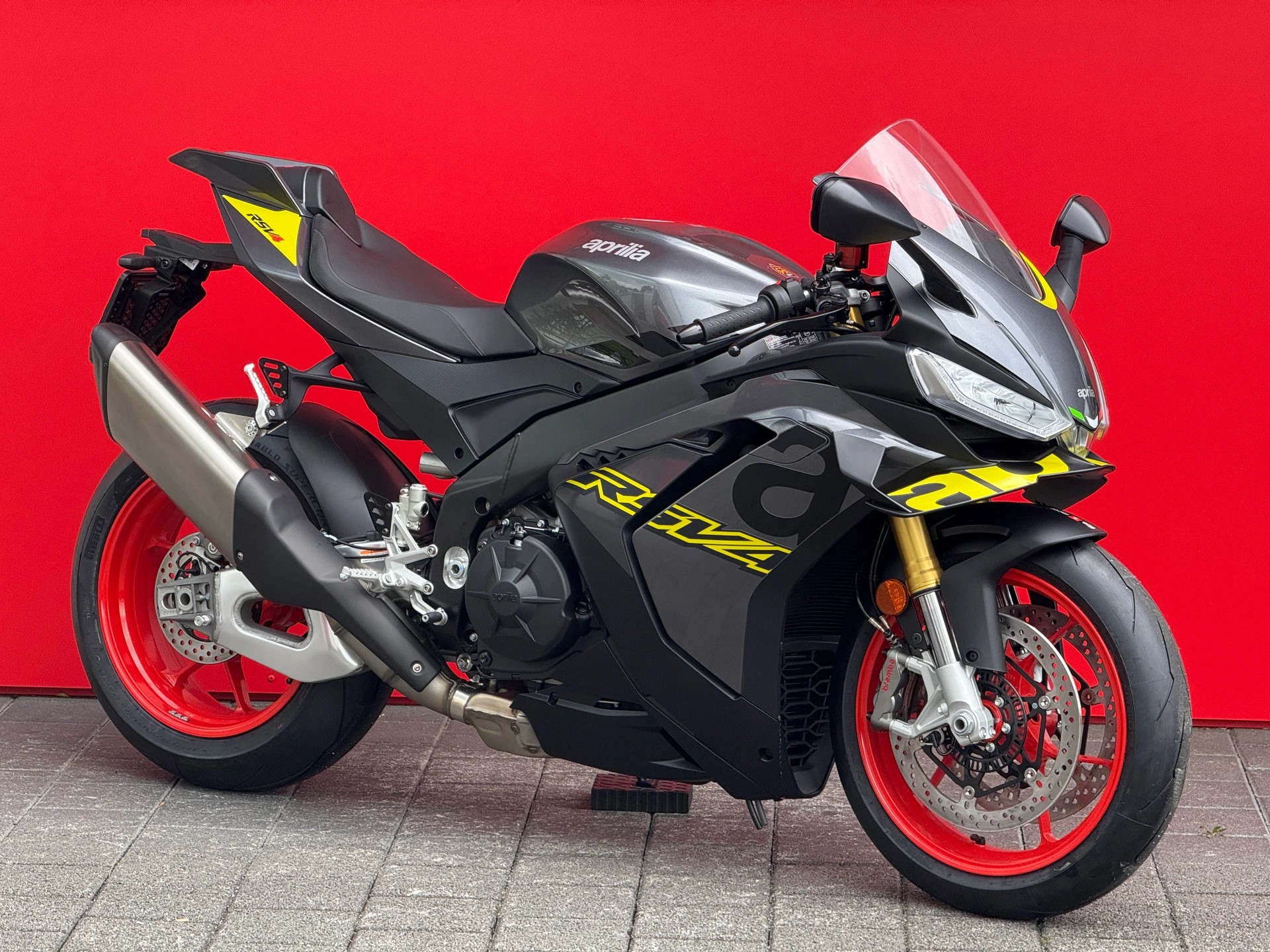 APRILIA RSV4 1100 E5+-image-6