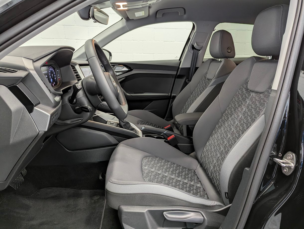 AUDI A1 Sportback 1.0 25 TFSI S Line S-Tronic*5J GAR LED SPORTSITZE VIRTUAL SITZHEIZUNG TEMPOMAT KLIMA*-image-5