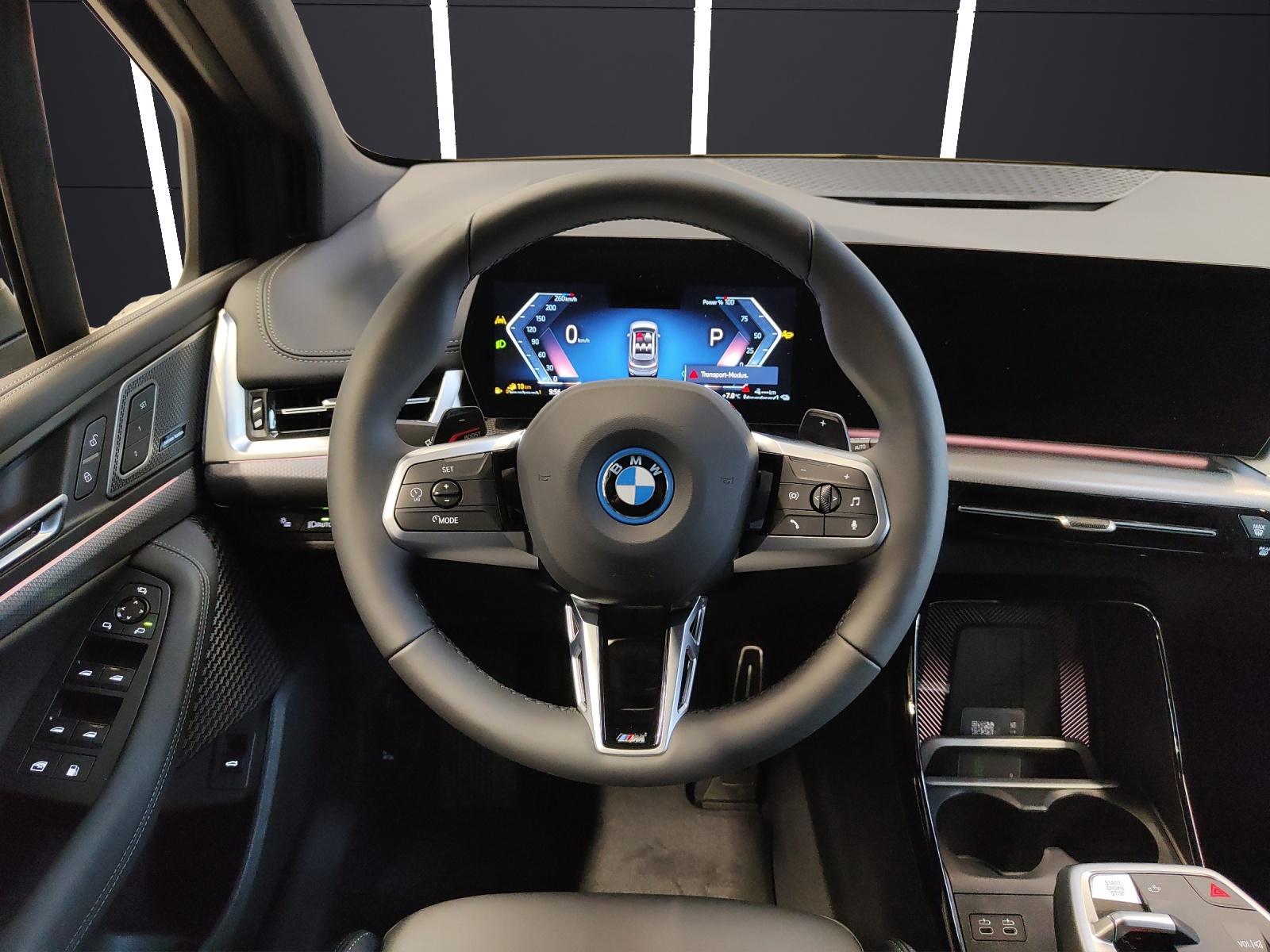 BMW 230e xDrive paddles Active Tourer-image-8