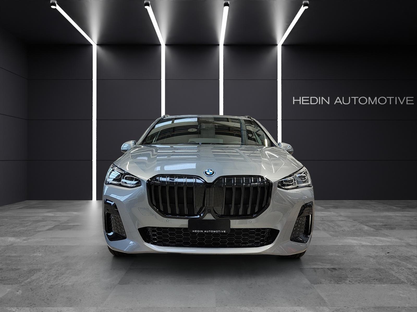 BMW 230e xDrive paddles Active Tourer-image-9