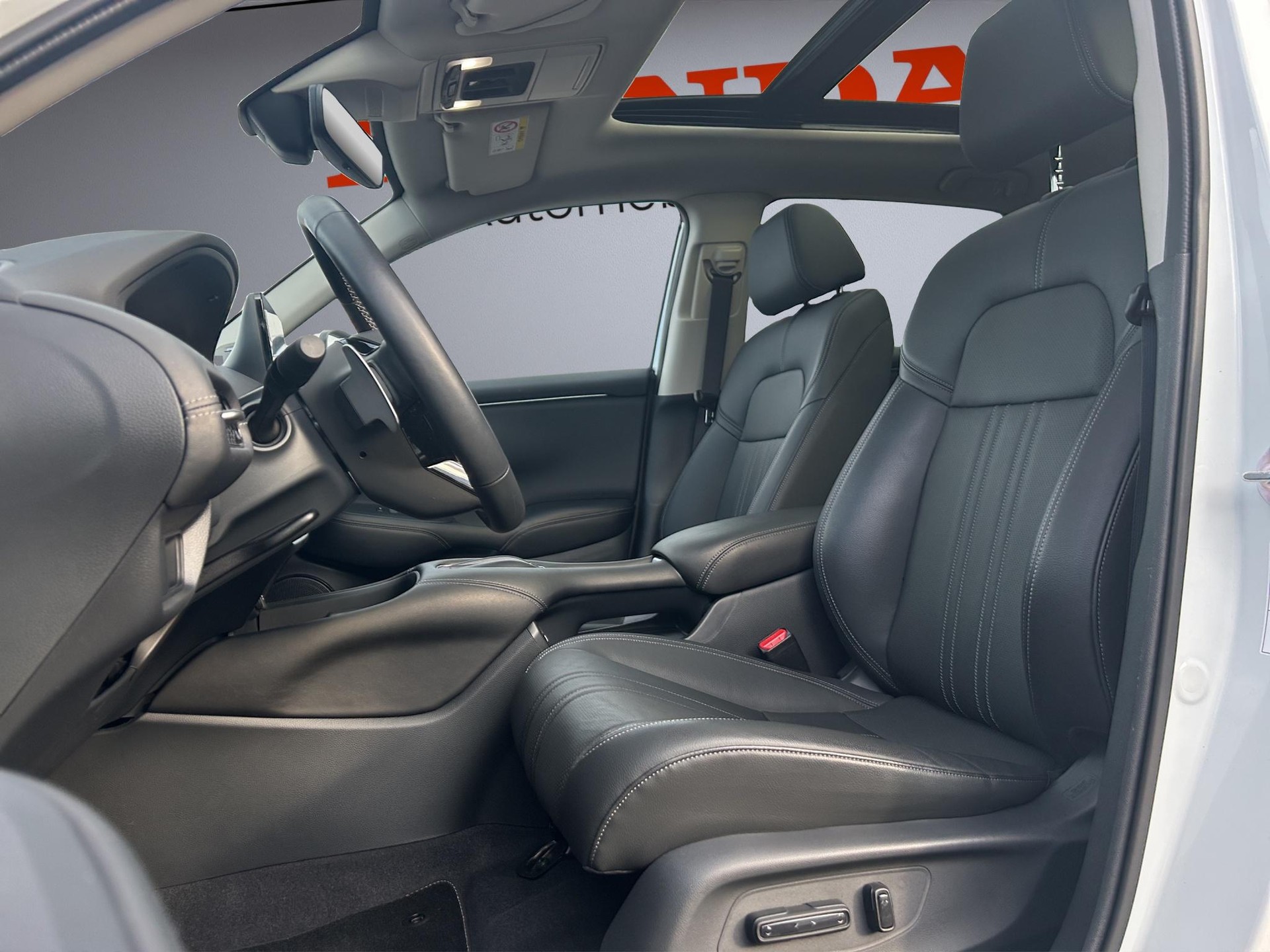 HONDA ZR-V 2.0 i-MMD Advance-image-8