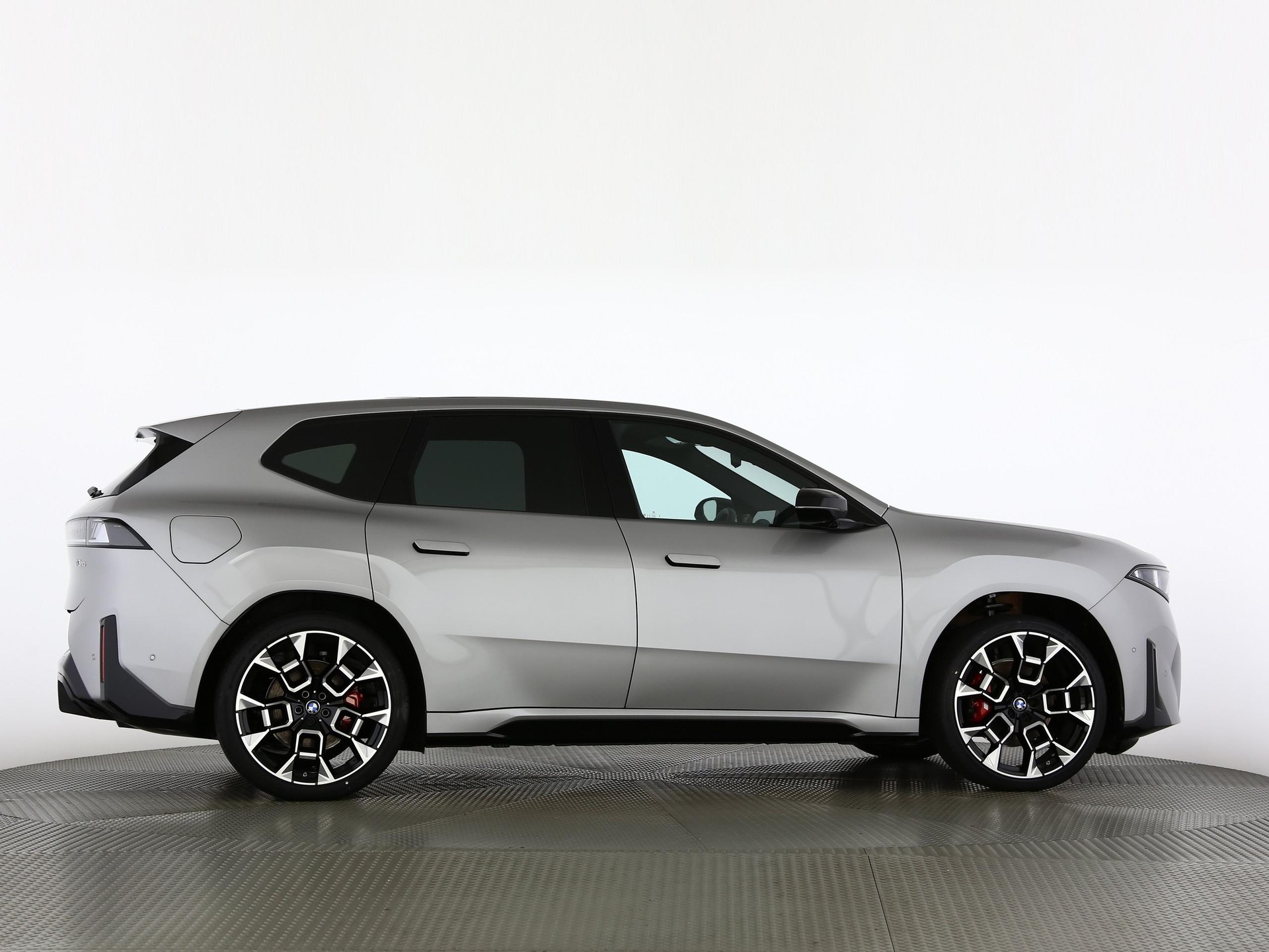 BMW iX3 50 xDrive-image-22
