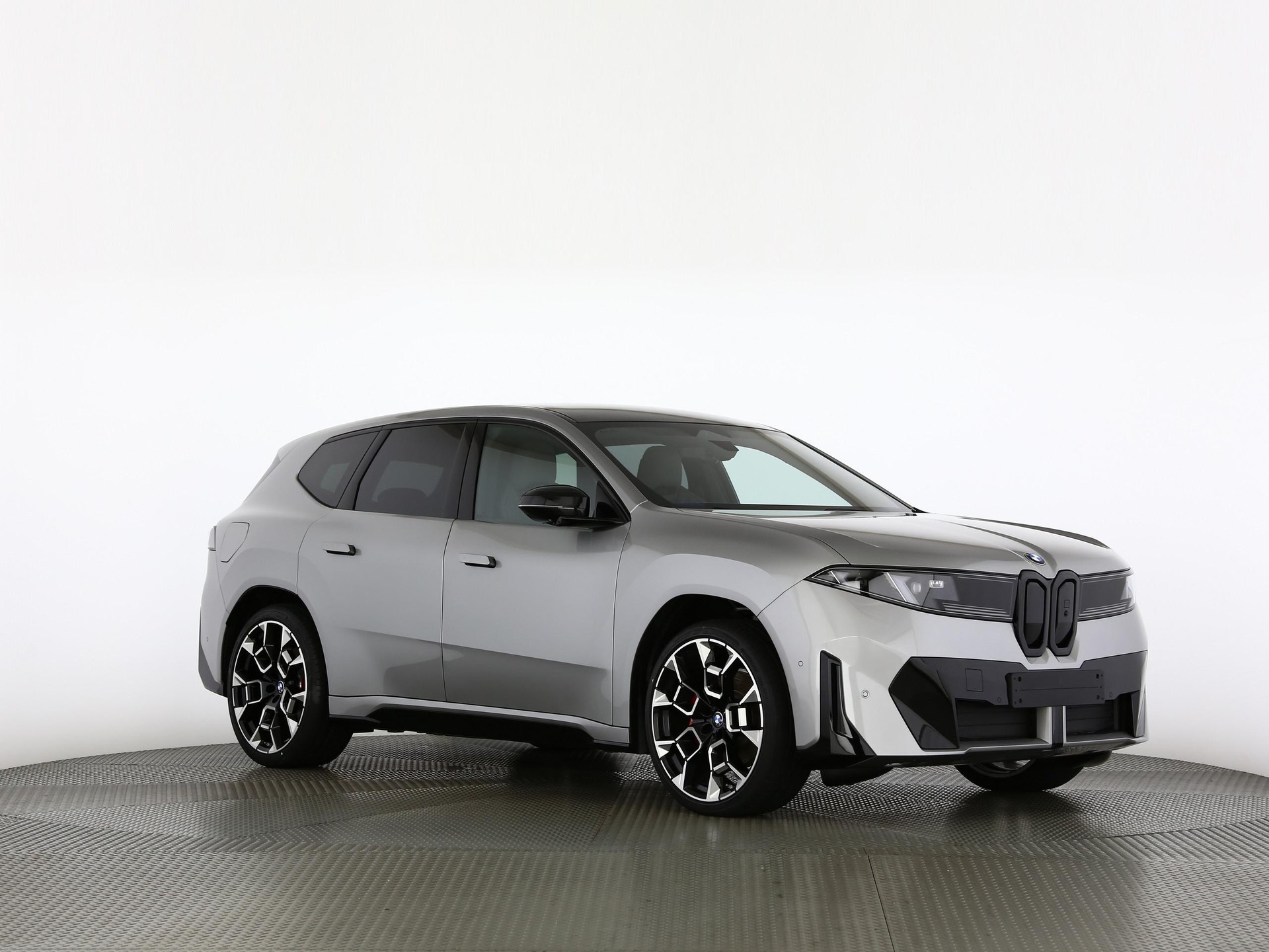 BMW iX3 50 xDrive-image-26