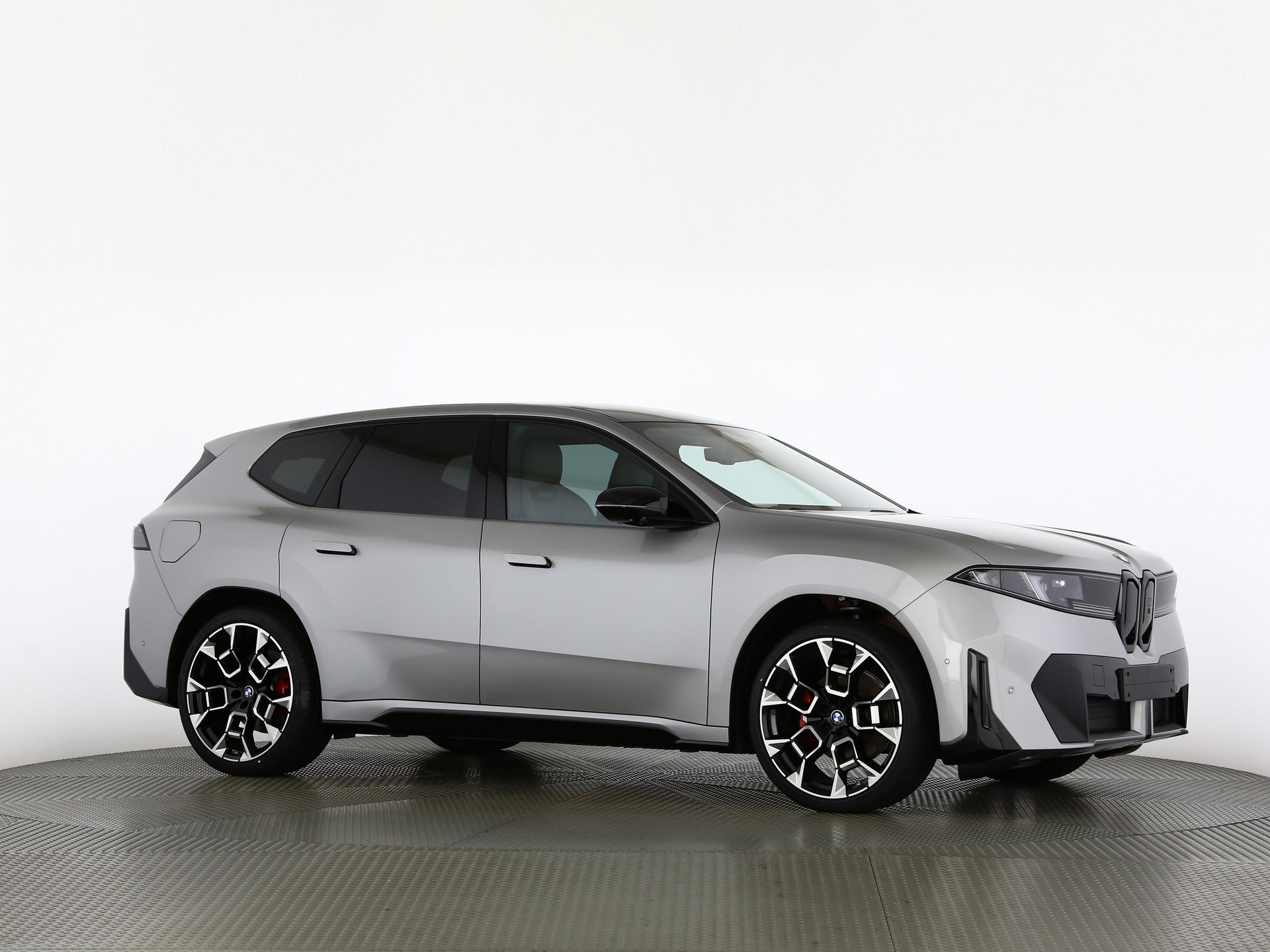 BMW iX3 50 xDrive-image-25