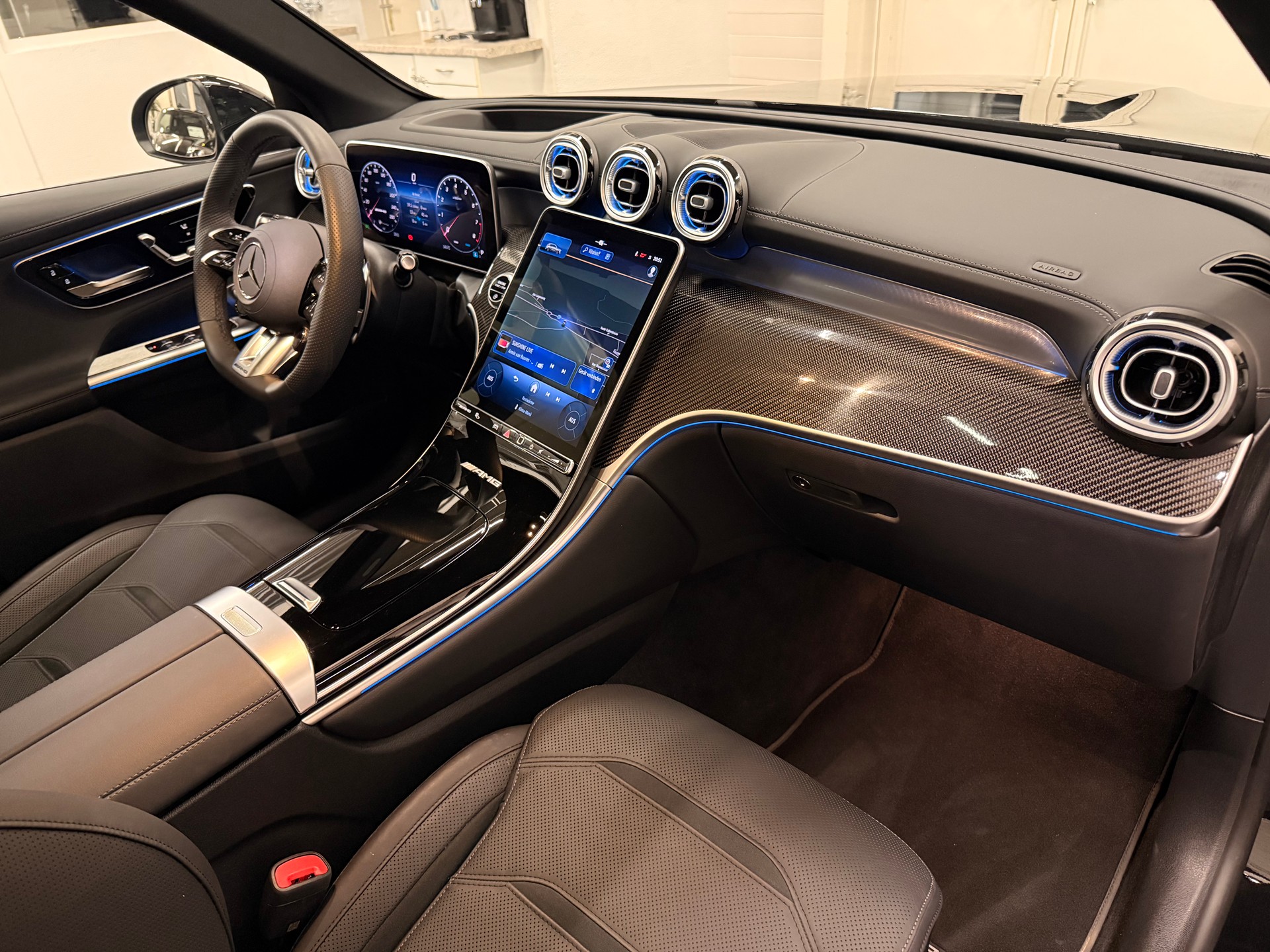 MERCEDES-BENZ GLC 43 AMG 4matic-image-6