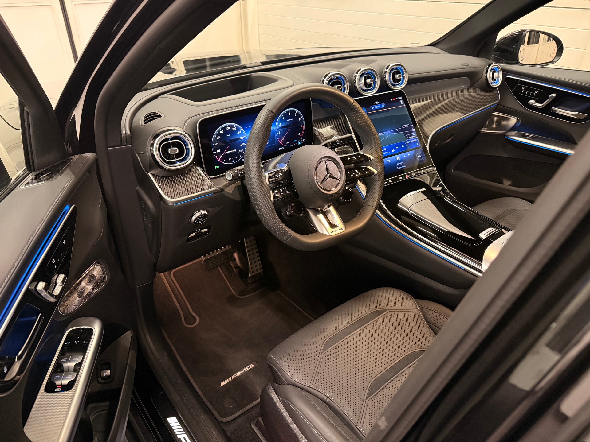MERCEDES-BENZ GLC 43 AMG 4matic-image-9
