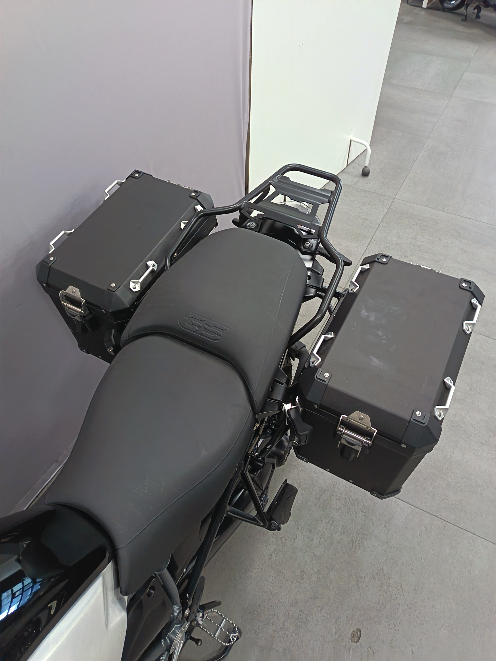 BMW R 1250 GS Adventure Triple Black *** Contrat d'entretien 03.2027 ou 37.700 km ***-image-5