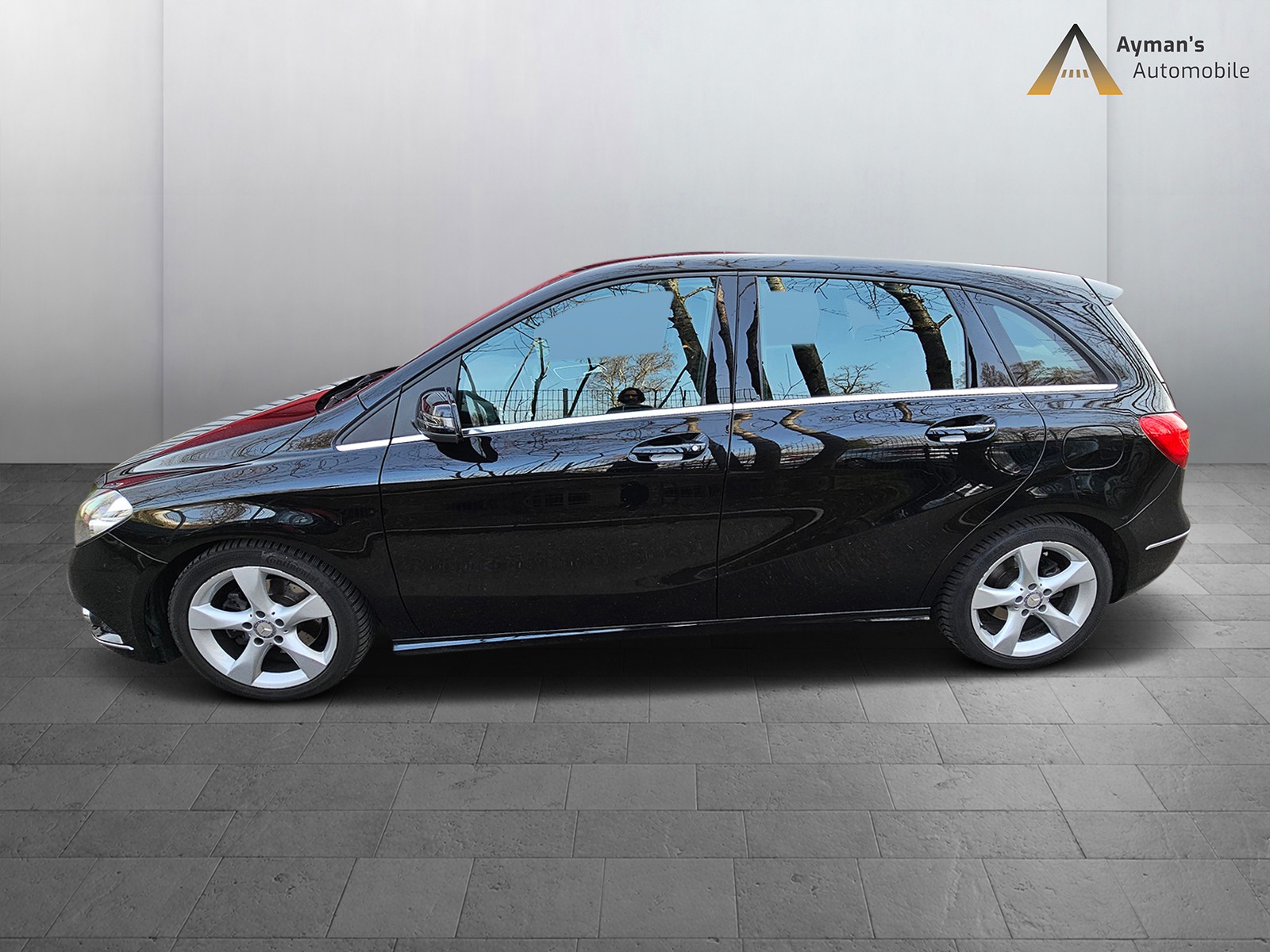 MERCEDES-BENZ B 180 7G-DCT-image-9