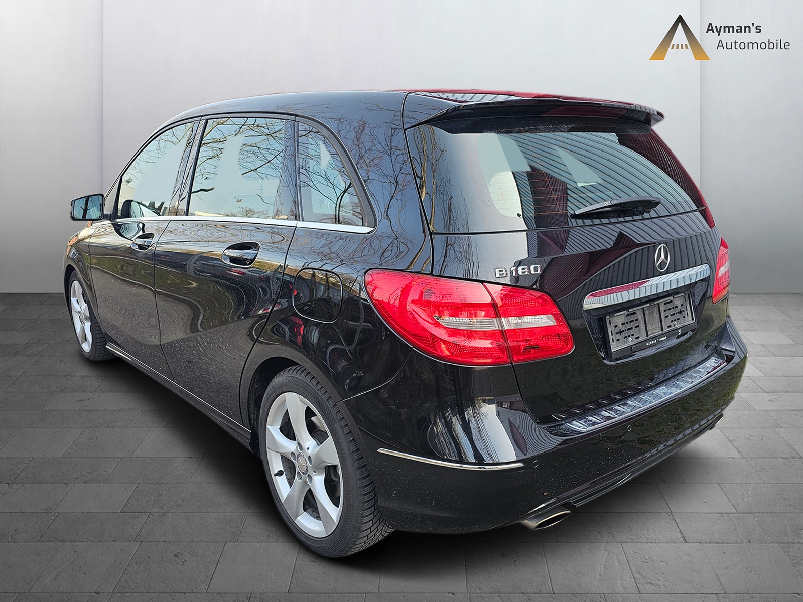 MERCEDES-BENZ B 180 7G-DCT-image-5