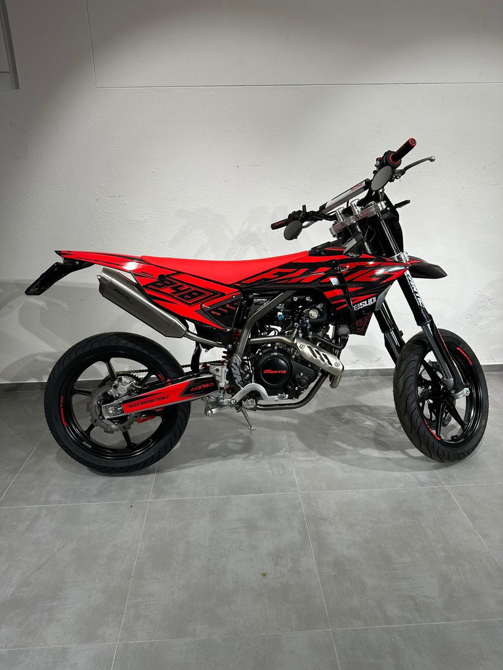 FANTIC XMF 125 Motard