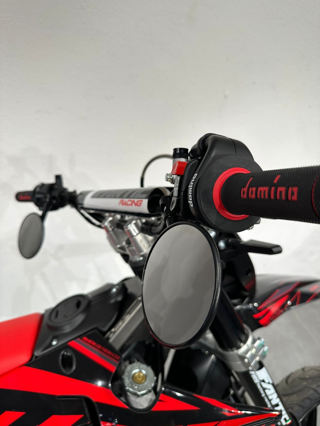 FANTIC XMF 125 Motard-image-10