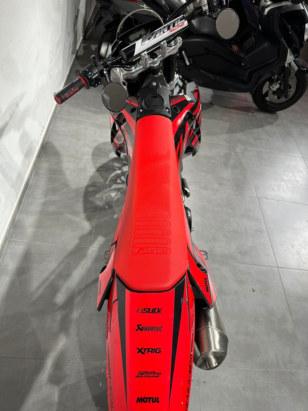 FANTIC XMF 125 Motard-image-3