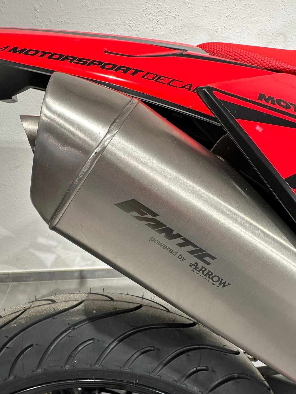 FANTIC XMF 125 Motard-image-12