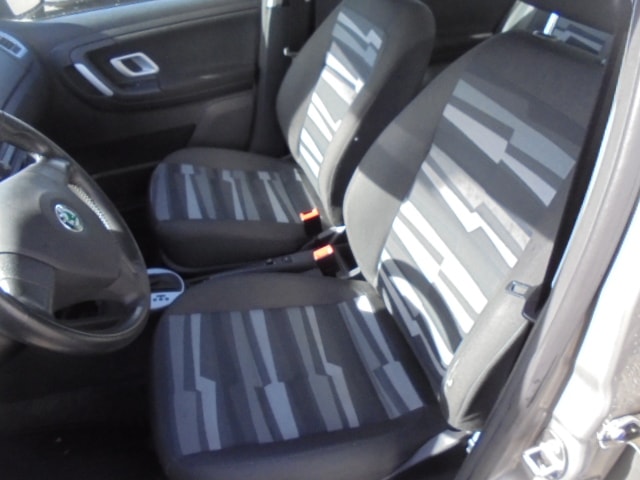 SKODA Fabia 1.6 Elegance Tiptronic-image-6