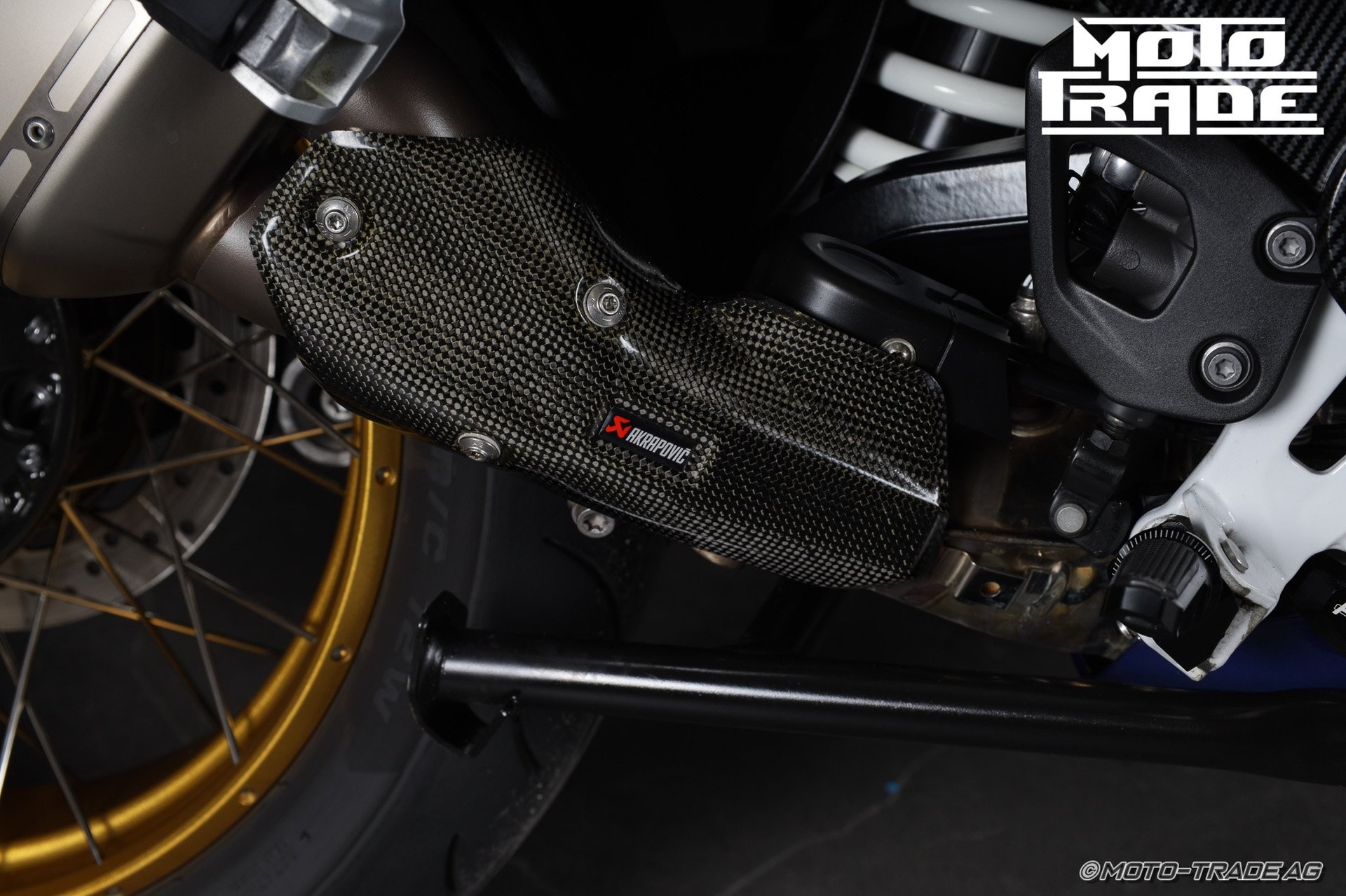 BMW R 1250 GS ABS HP4 DESIGN AKRAPOVIC-image-8