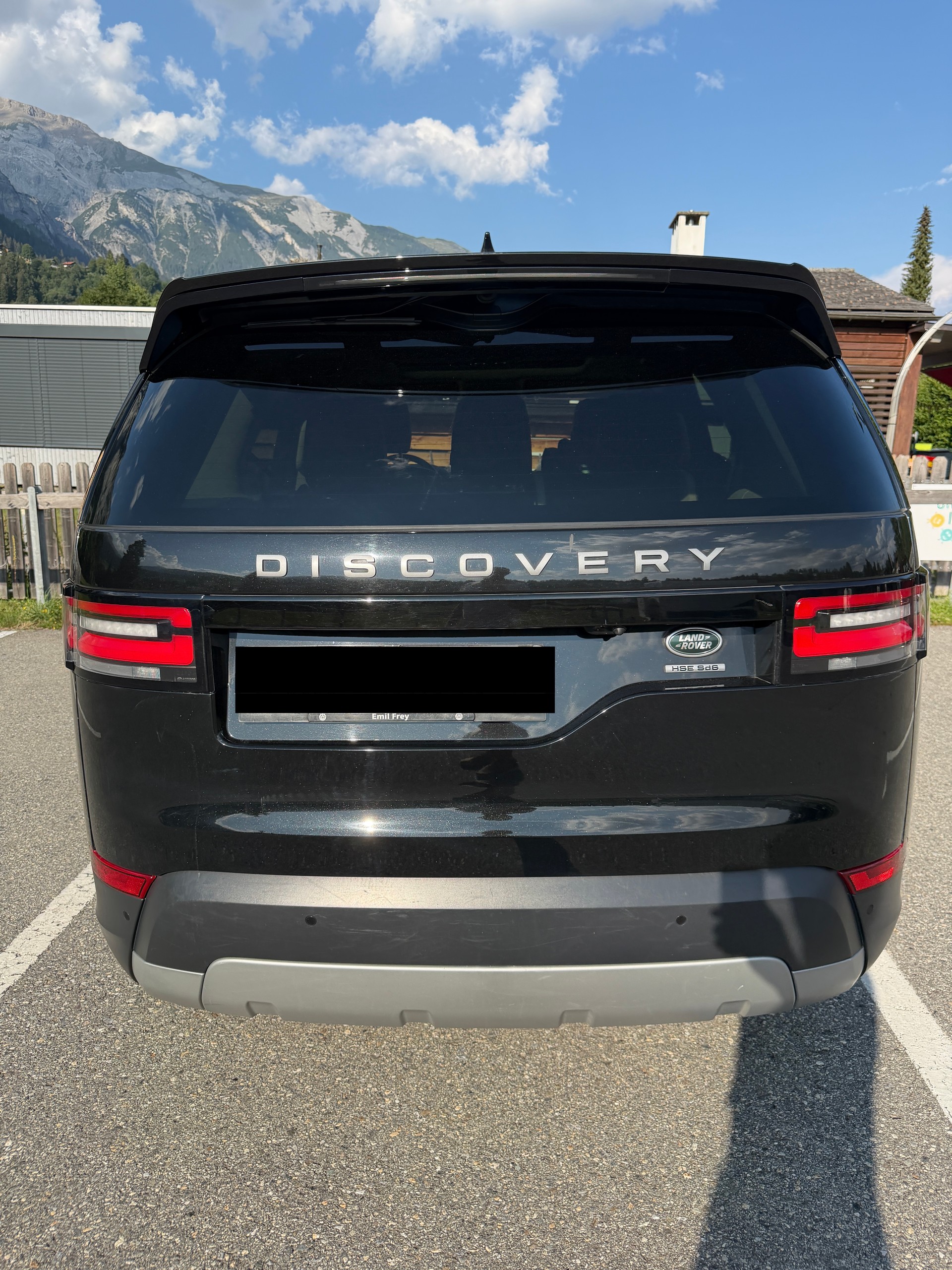LAND ROVER 3.0 SDV6 HSE-image-2