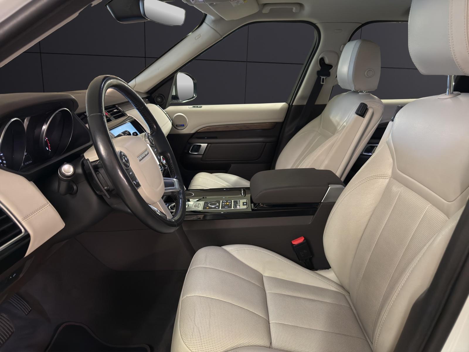 LAND ROVER Discovery 2.0 TD4 HSE-image-9