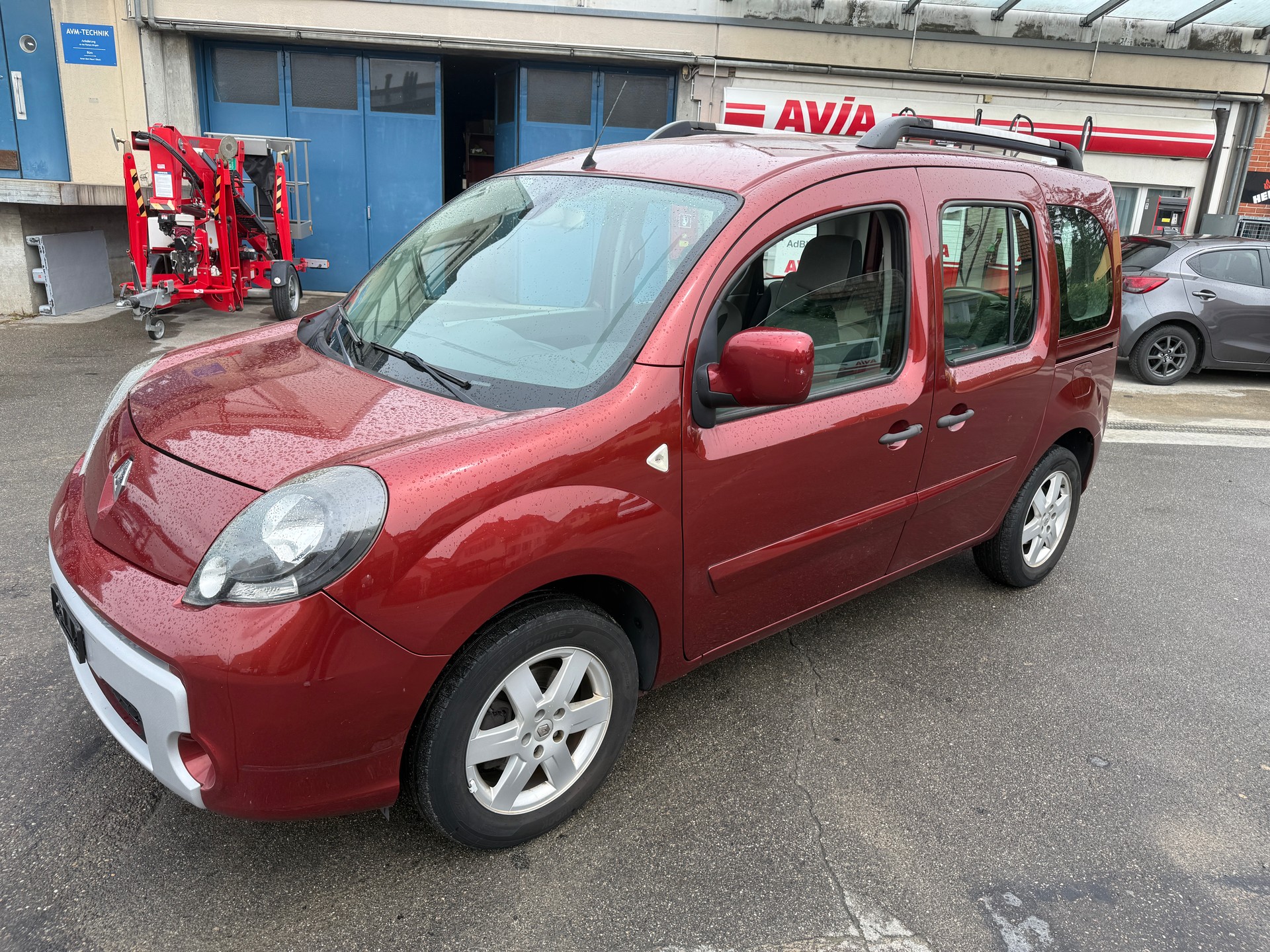 RENAULT Kangoo 1.6 16V Dynamique-image-1