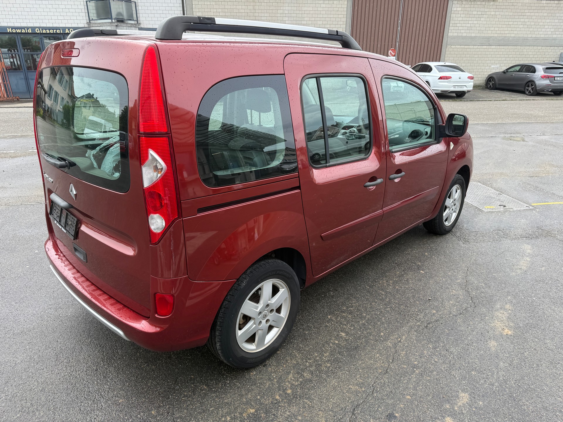 RENAULT Kangoo 1.6 16V Dynamique-image-4