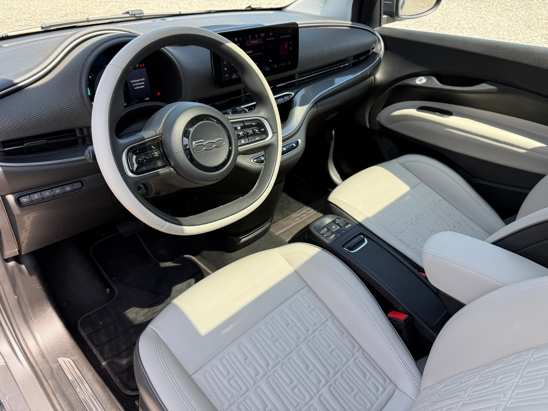 FIAT 500e 87 kW La Prima-image-7