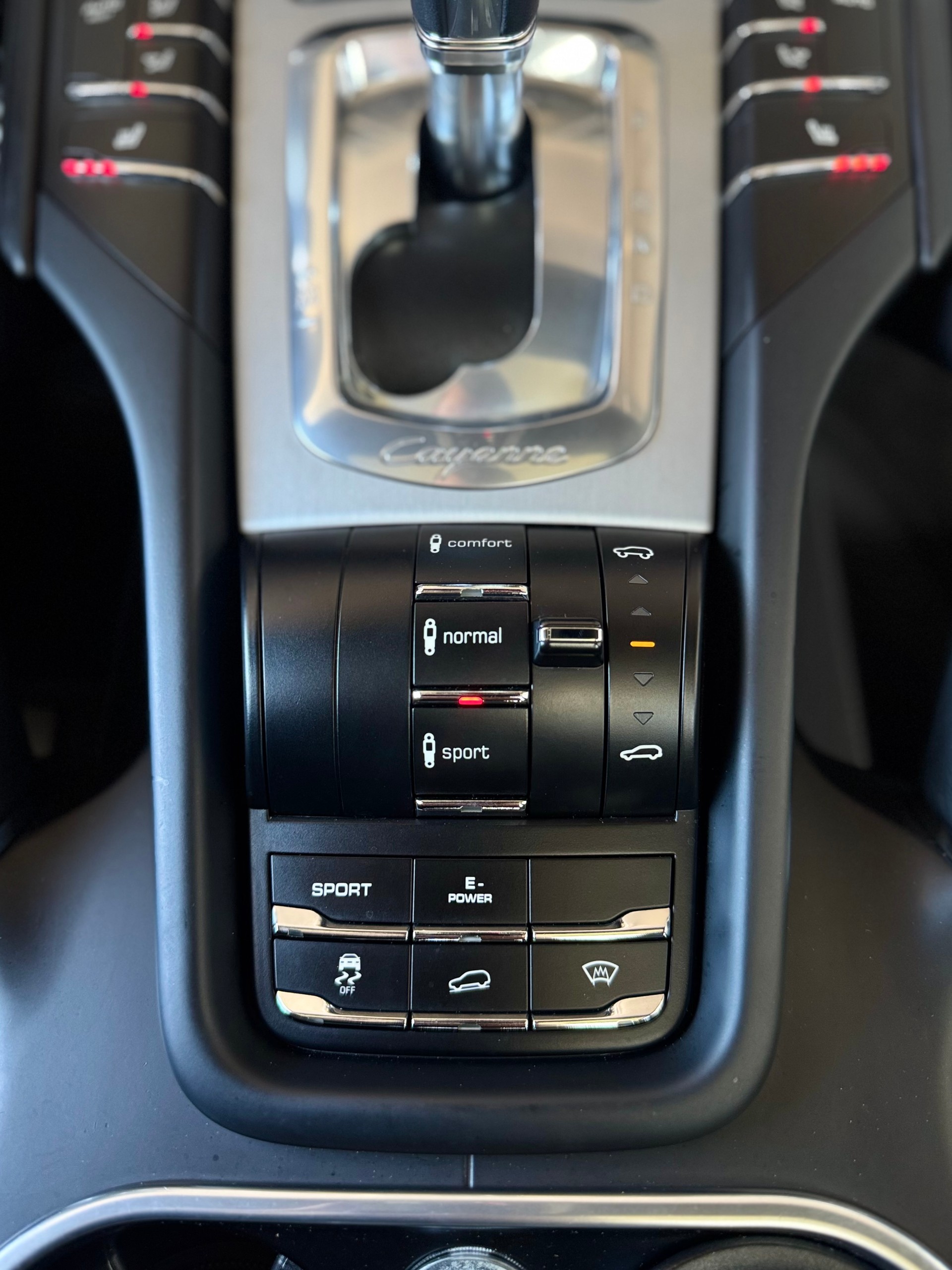 PORSCHE Cayenne S Hybrid / ab MFK 01.2026-image-14