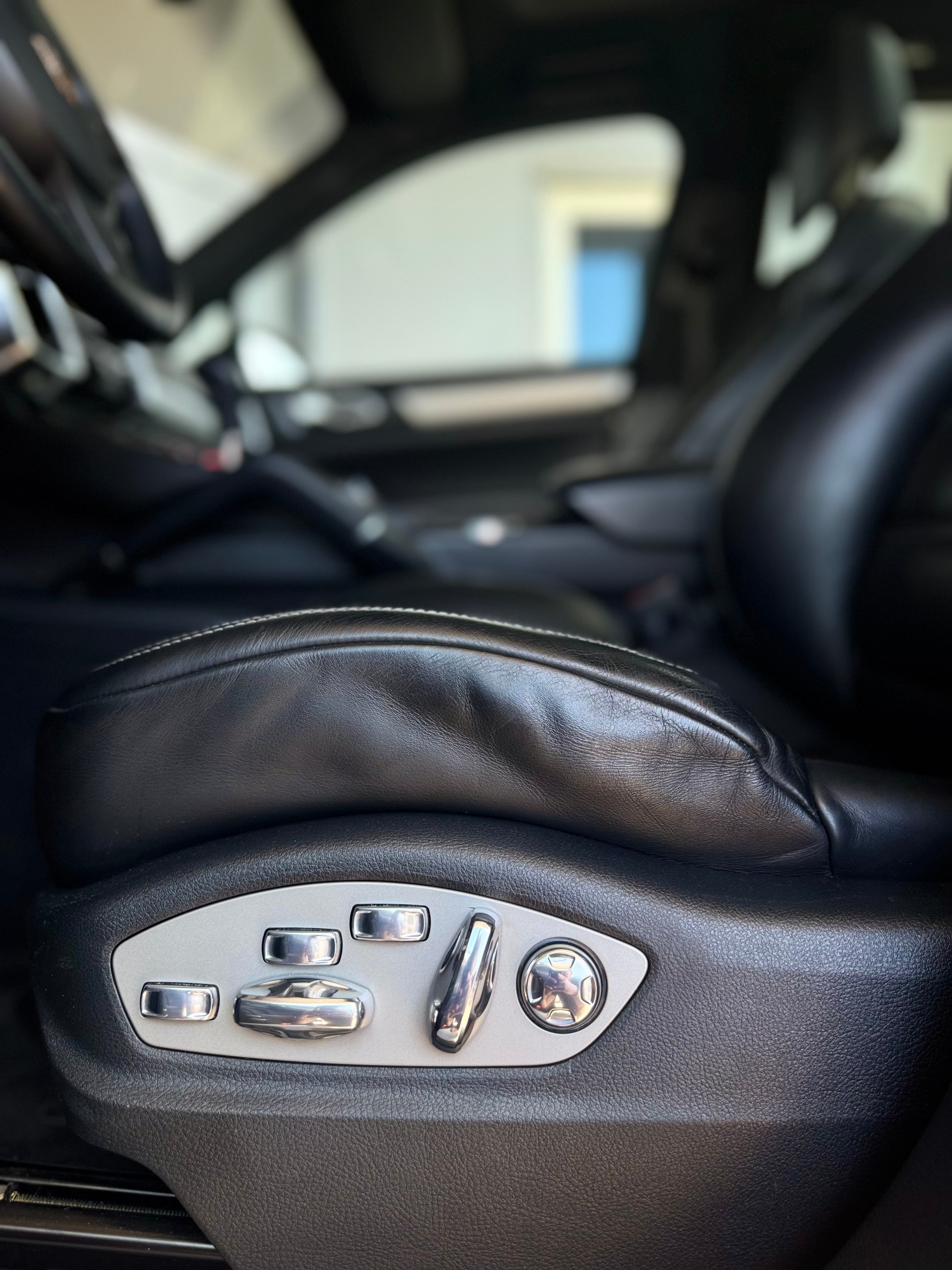 PORSCHE Cayenne S Hybrid / ab MFK 01.2026-image-18