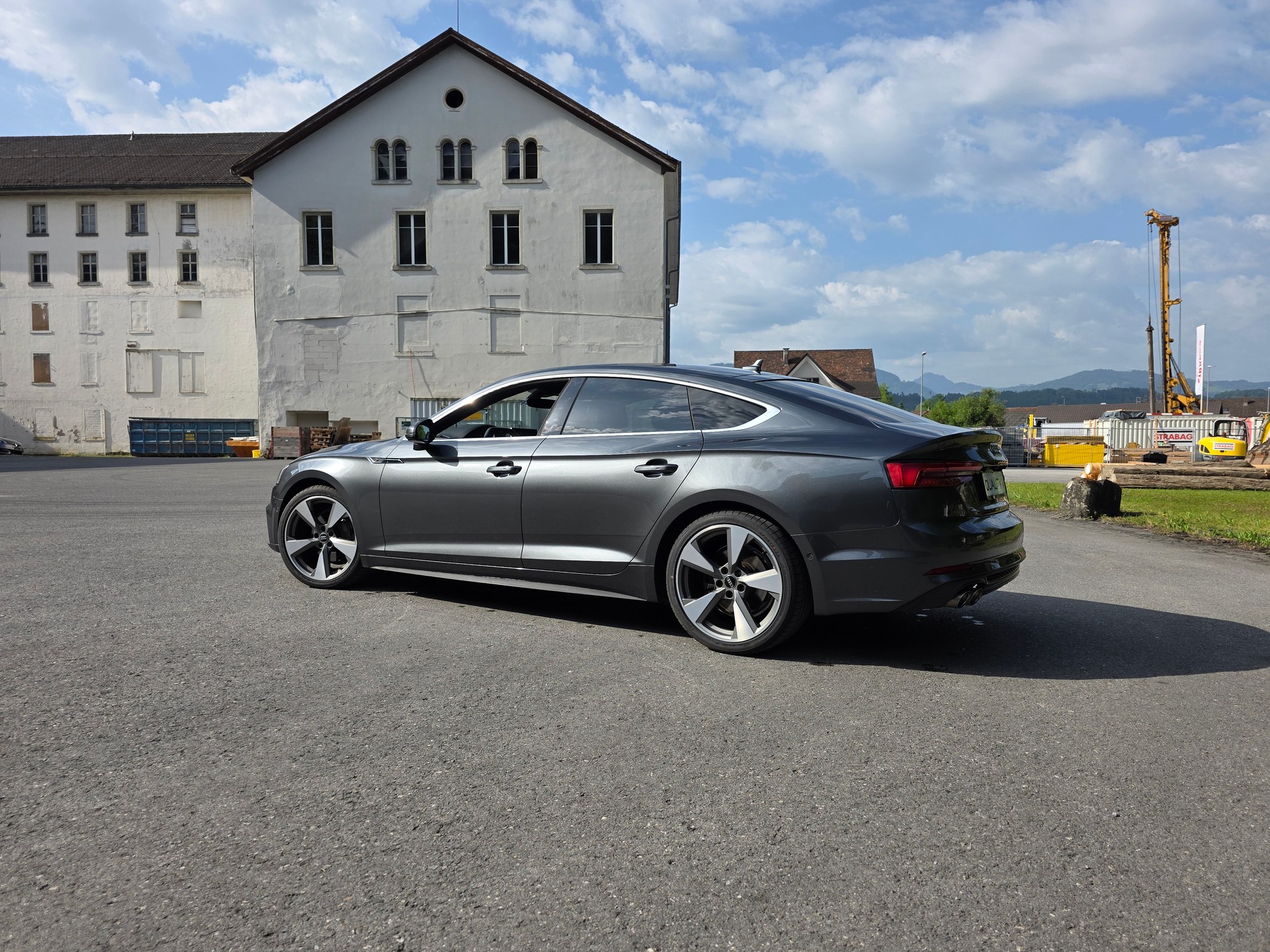 AUDI A5 Sportback 2.0 TDI S-LINE quattro S-tronic-image-13