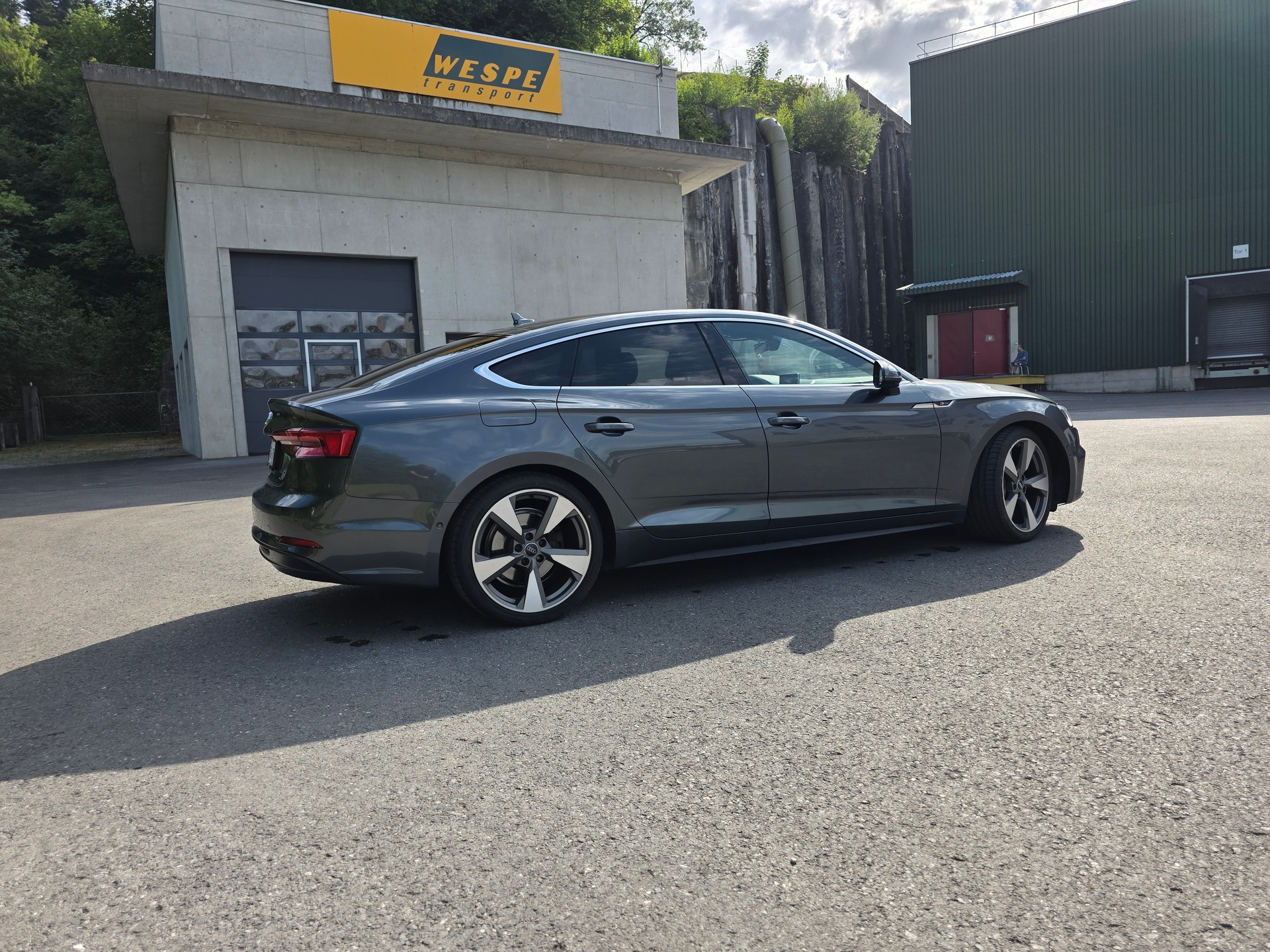 AUDI A5 Sportback 2.0 TDI S-LINE quattro S-tronic-image-12