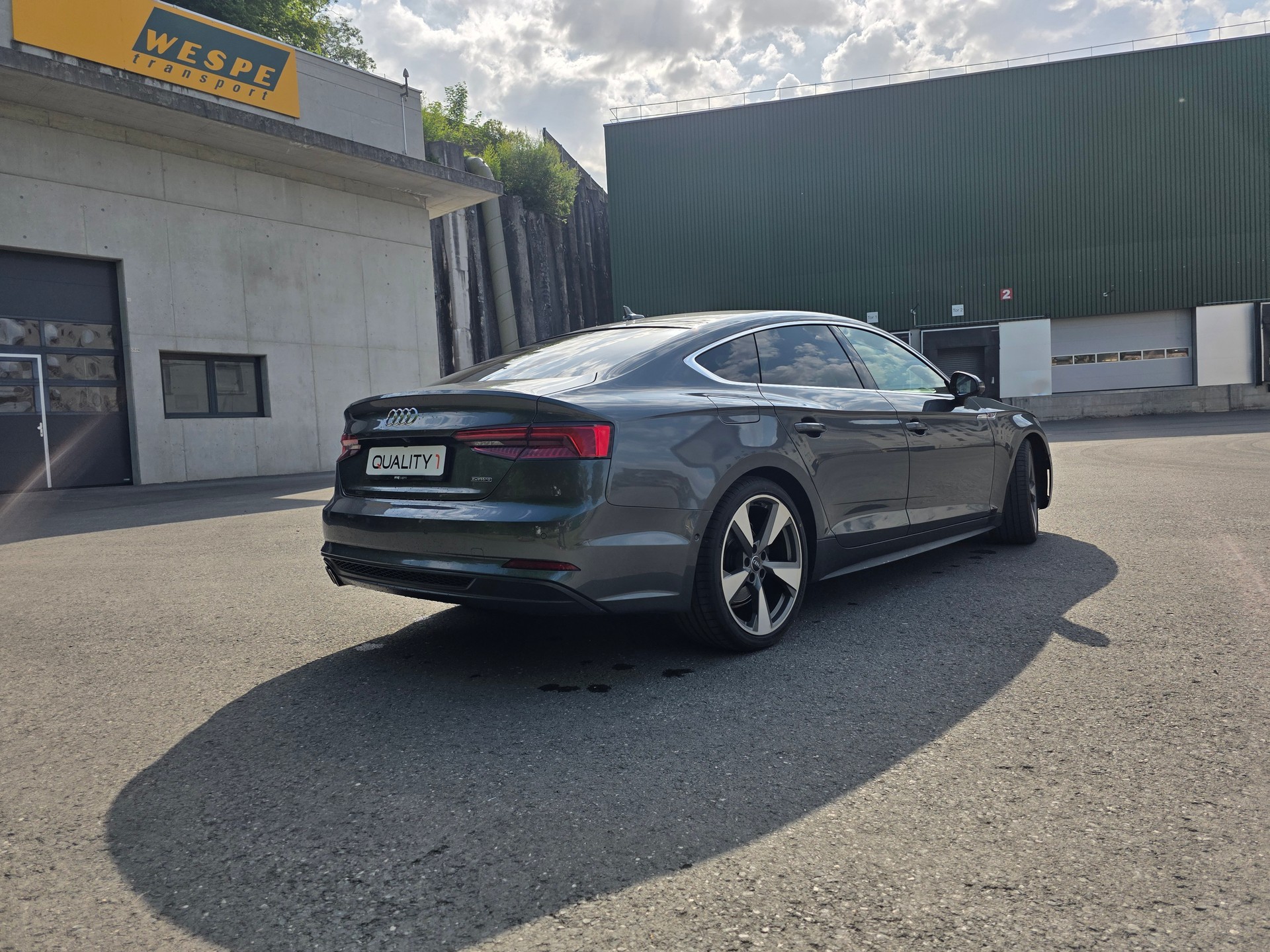 AUDI A5 Sportback 2.0 TDI S-LINE quattro S-tronic-image-14