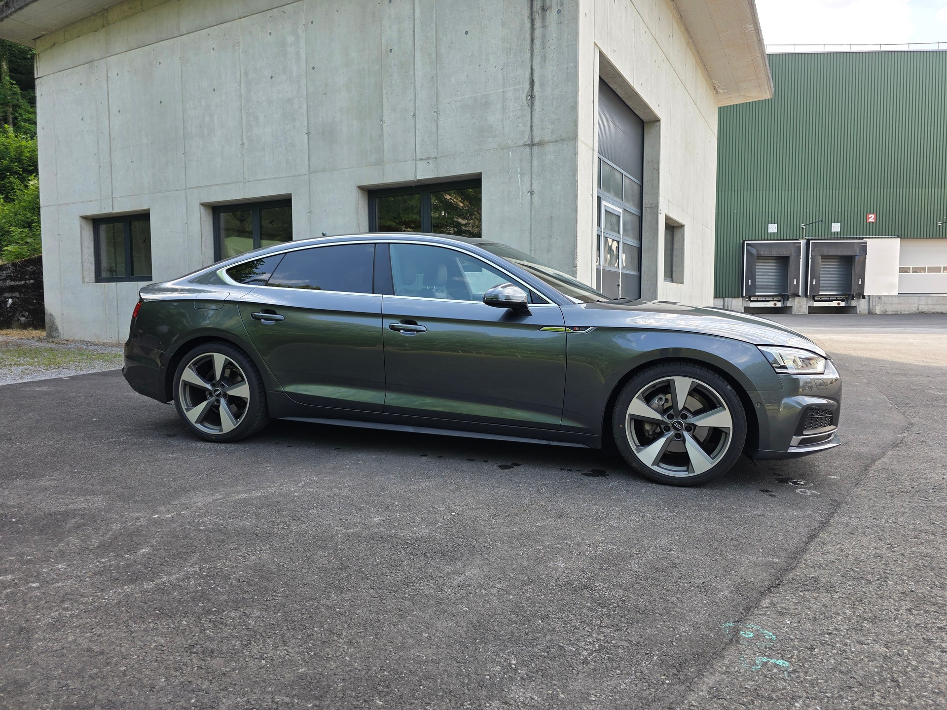 AUDI A5 Sportback 2.0 TDI S-LINE quattro S-tronic-image-6