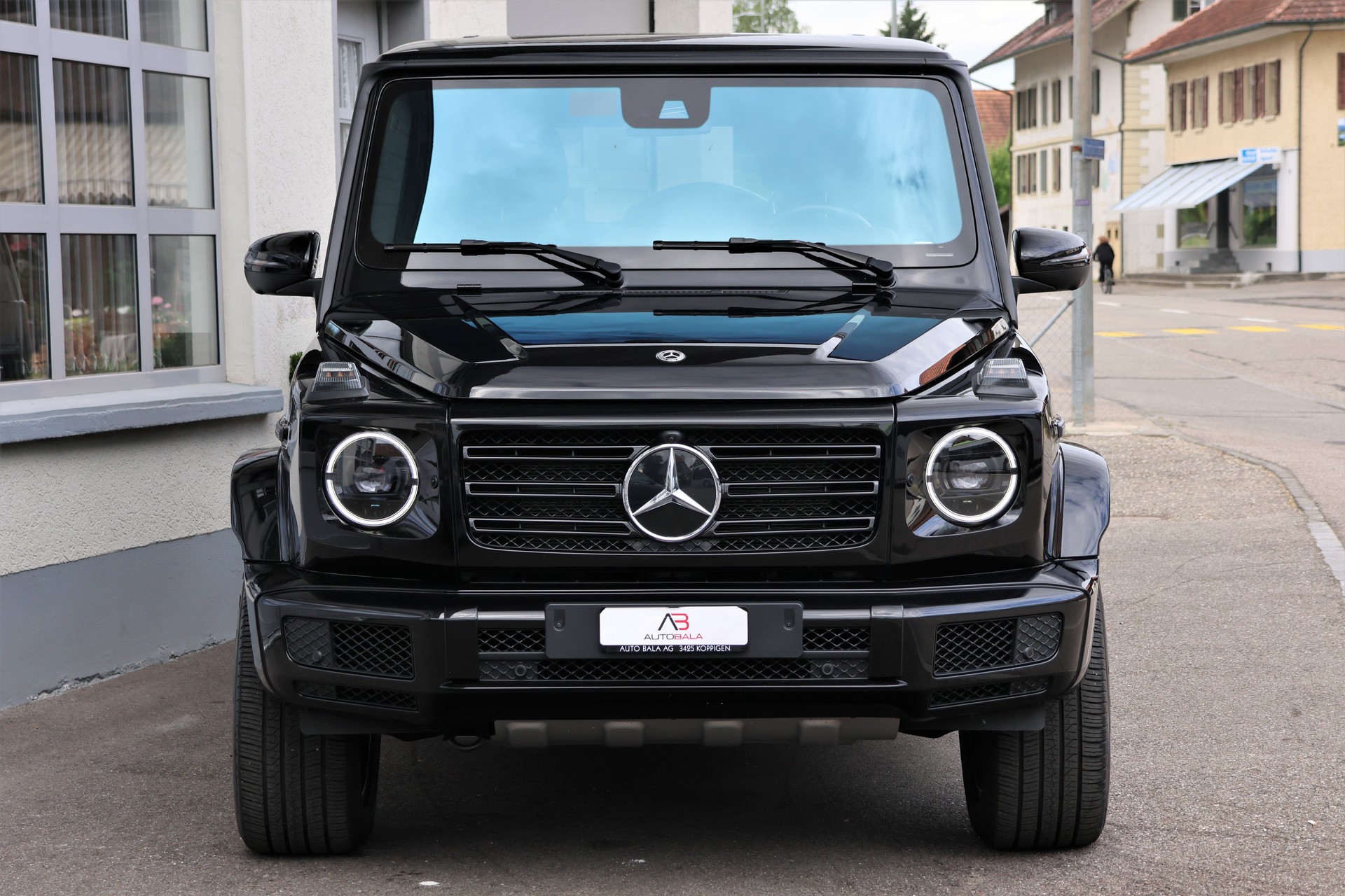 MERCEDES-BENZ G 350 d AMG Line 9G-Tronic (CH) "G Manufaktur"-showroom-element-1