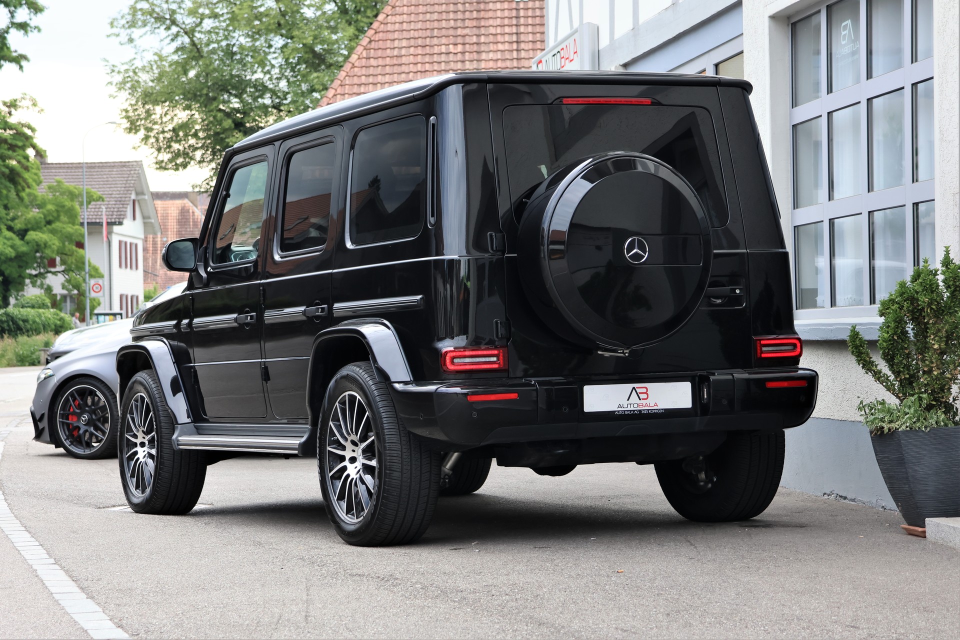 MERCEDES-BENZ G 350 d AMG Line 9G-Tronic (CH) "G Manufaktur"-showroom-element-2
