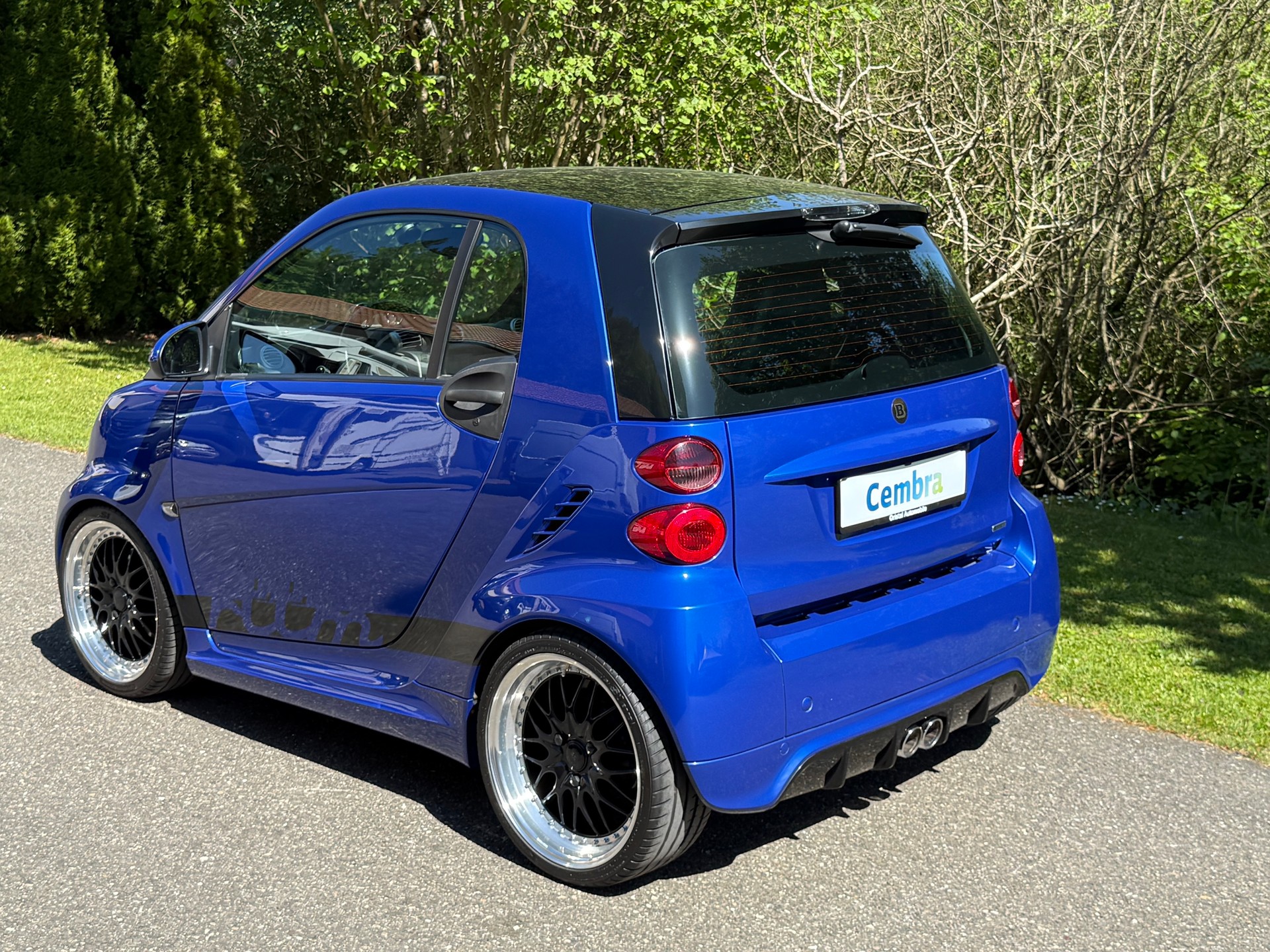 SMART Fortwo Brabus Tailor Made-image-2
