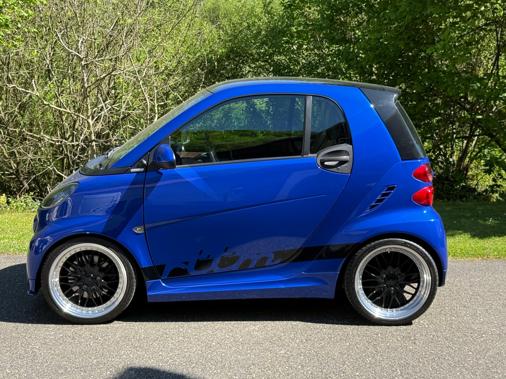 SMART Fortwo Brabus Tailor Made-image-1