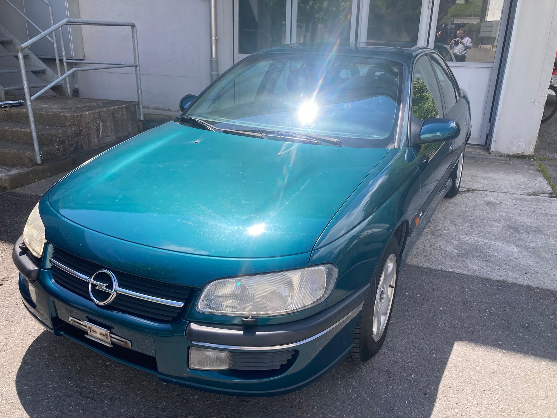 OPEL Omega 3.0i MV6 A