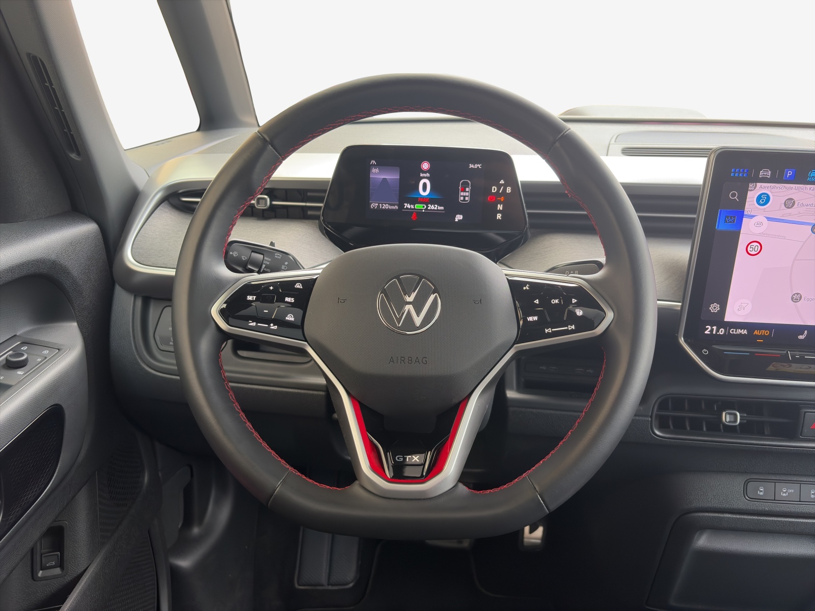 VW ID.Buzz LWB GTX 4 Motion-image-10