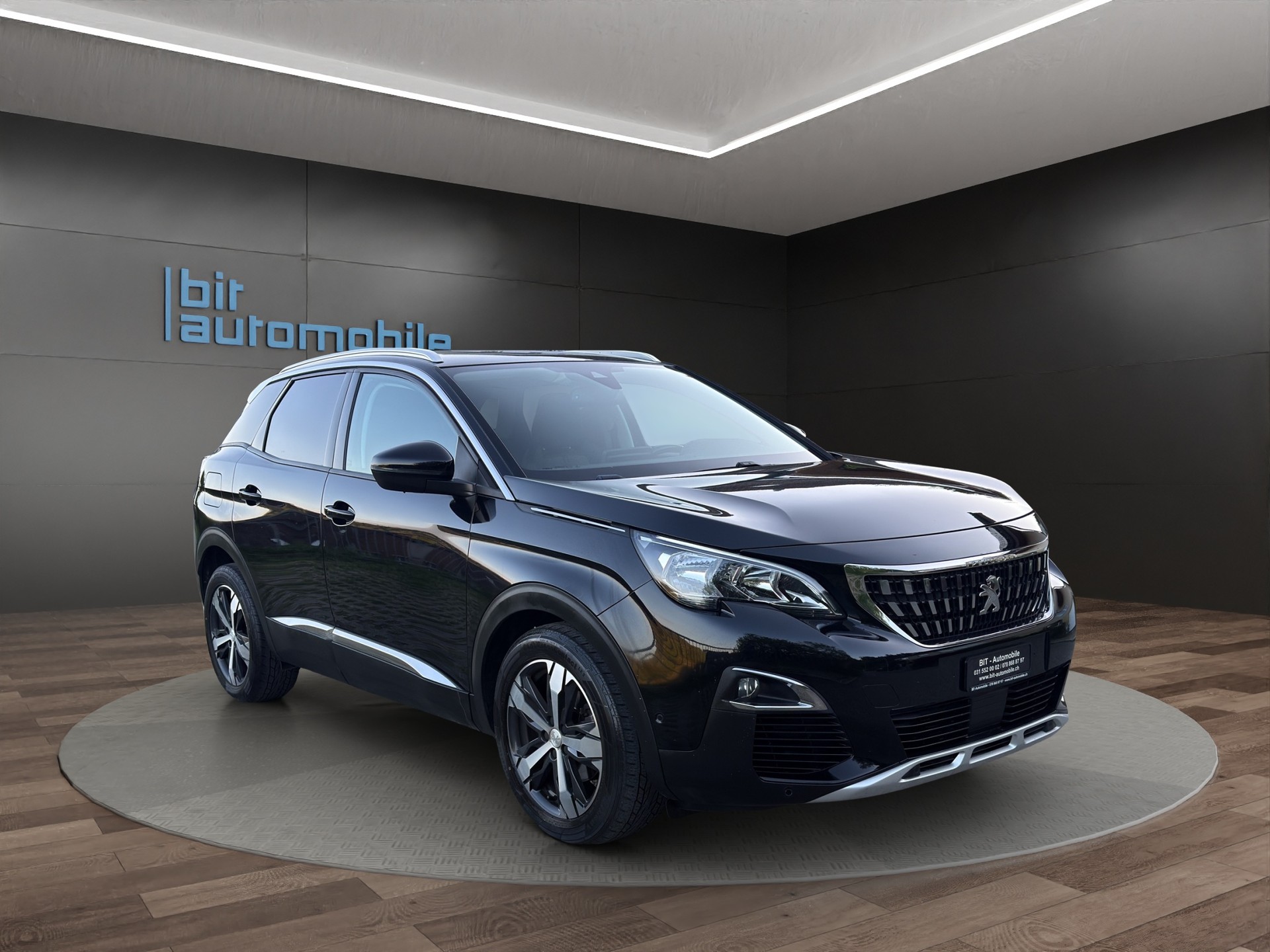 PEUGEOT 3008 1.2 PureTech Business Line EAT-image-9