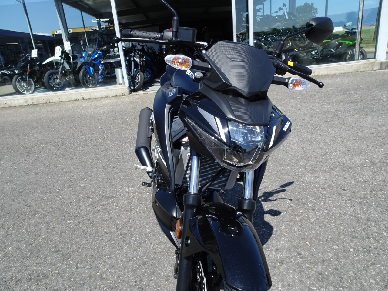 SUZUKI GSX-S 125-image-6