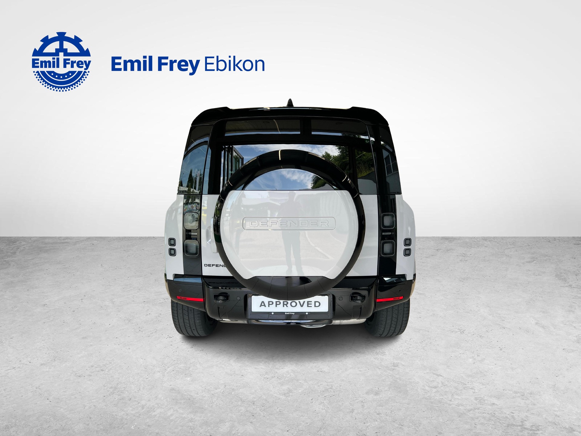 LAND ROVER Defender 90 3.0 D I6 350 X-Dynamic HSE-showroom-element-3