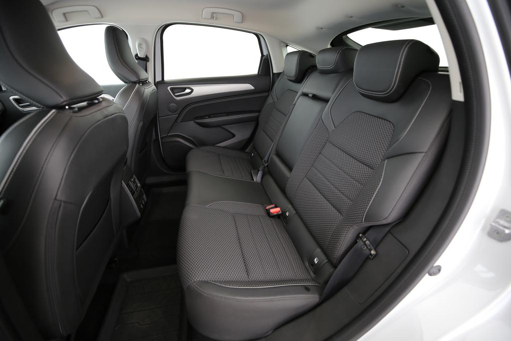 RENAULT Arkana 1.6 E-Tech techno-image-9
