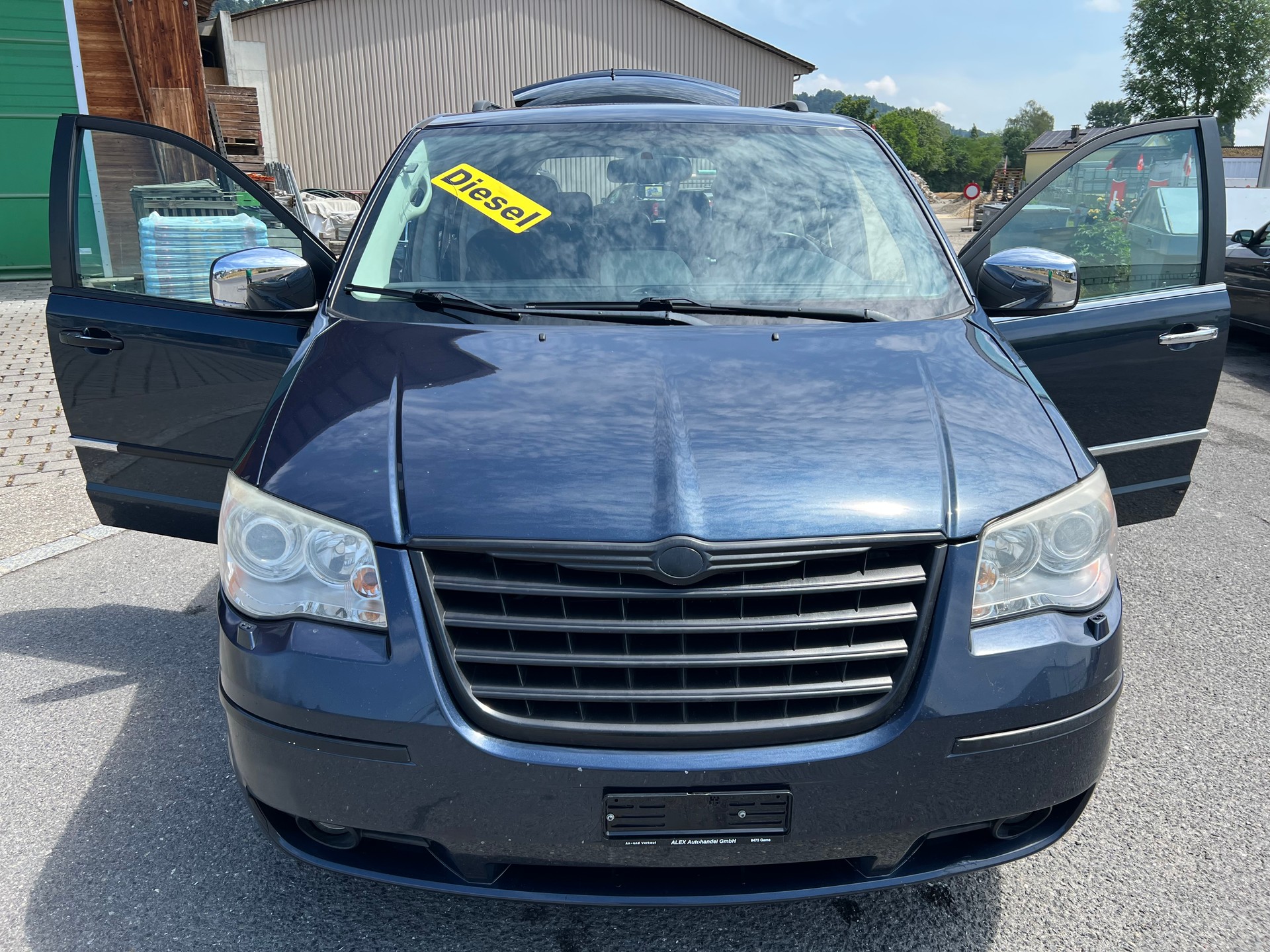 CHRYSLER Grand Voyager 2.8 CRD LX Automatic-image-6